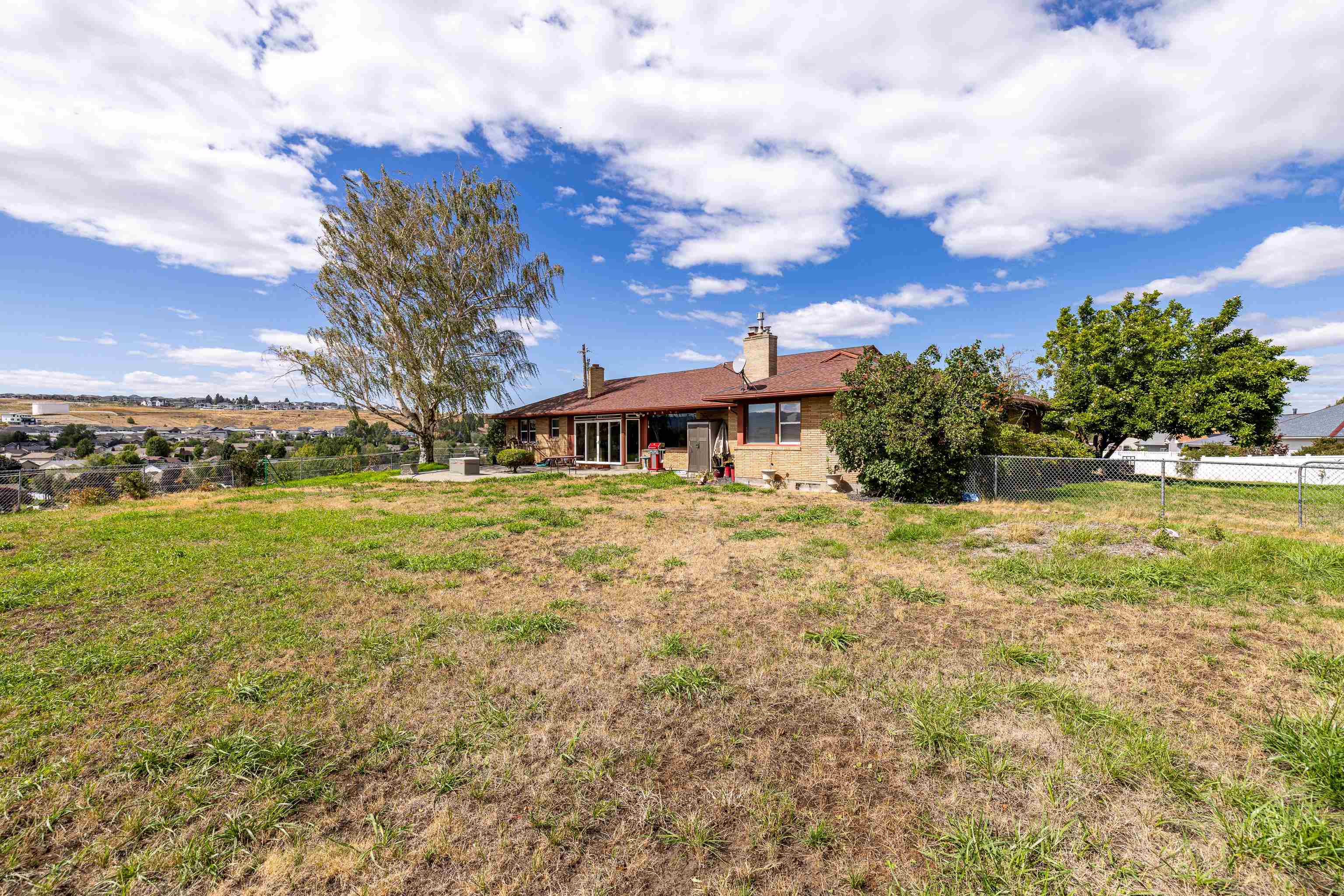 1007 S Barker Rd - Photo 34