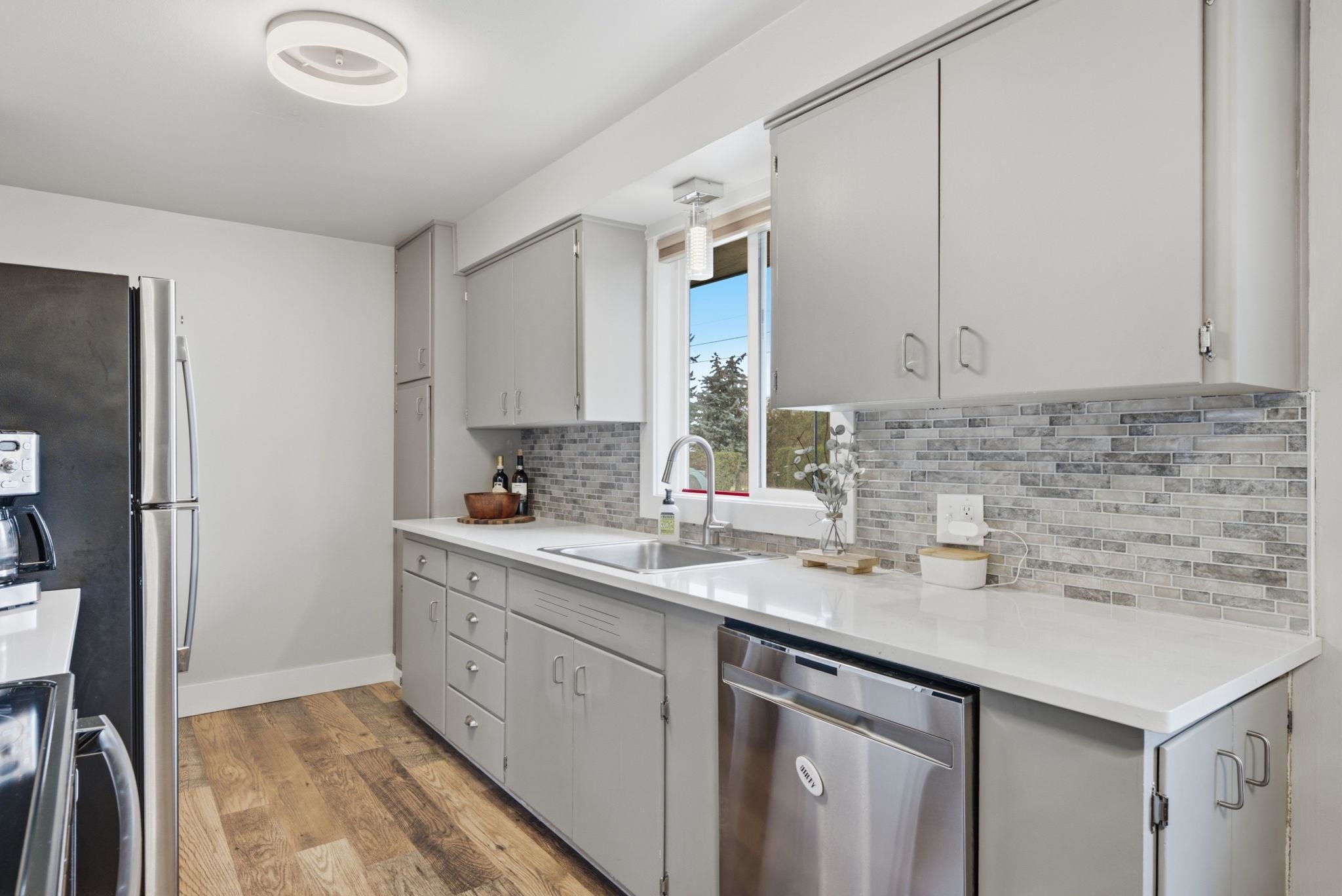 11820 E Mission Ave - Photo 6