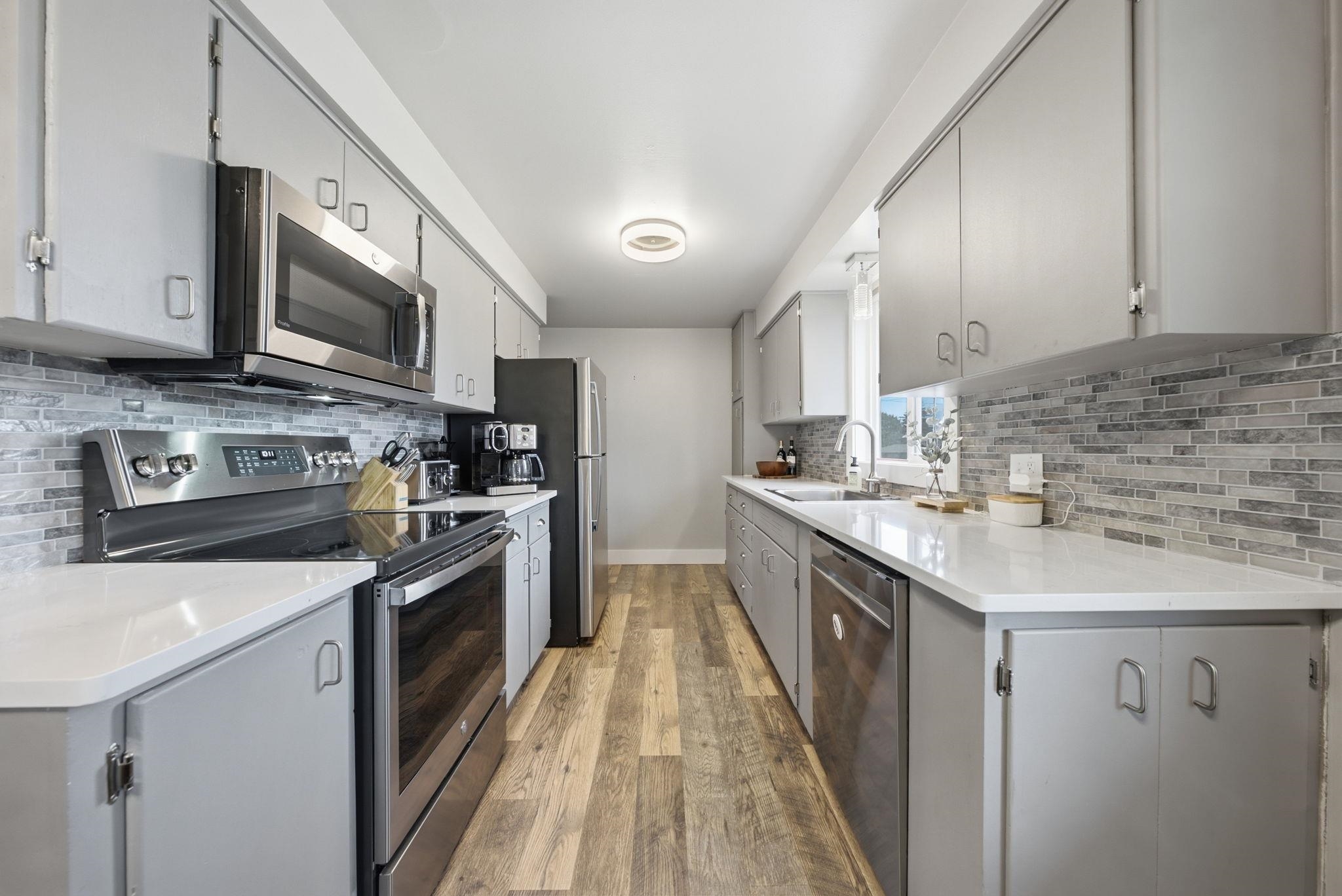 11820 E Mission Ave - Photo 7