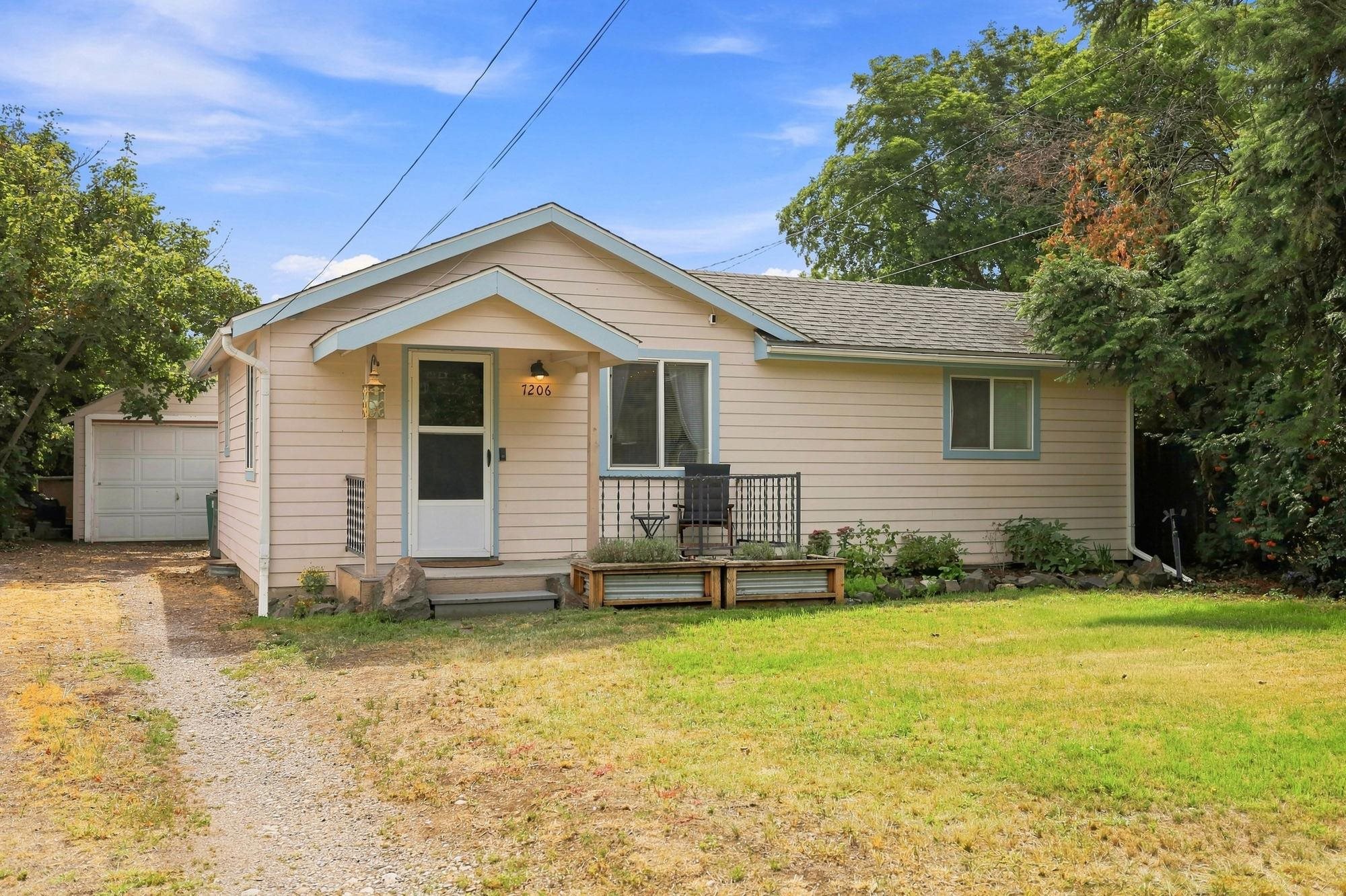 7206 E Euclid Ave - Photo 3