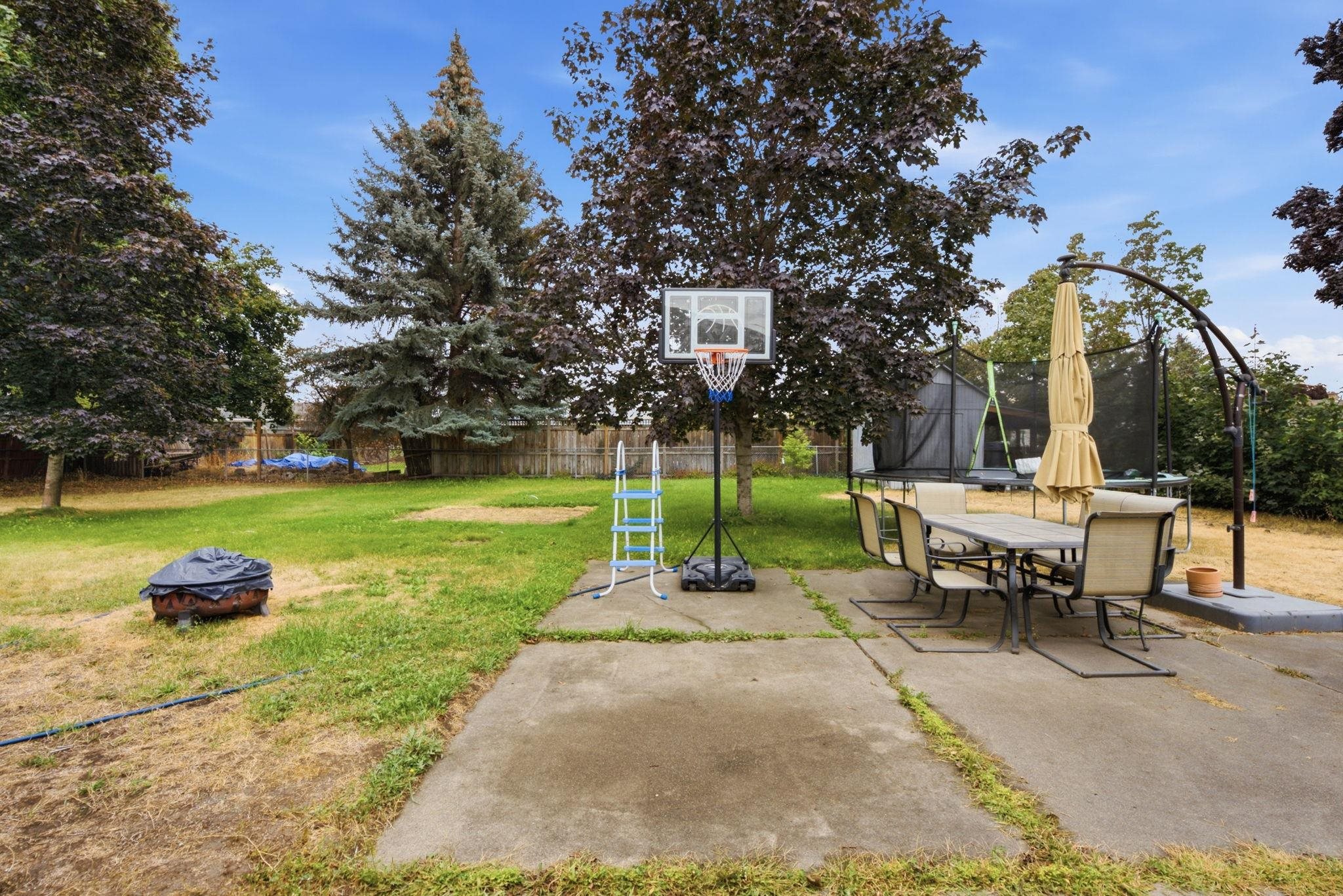 11820 E Mission Ave - Photo 25