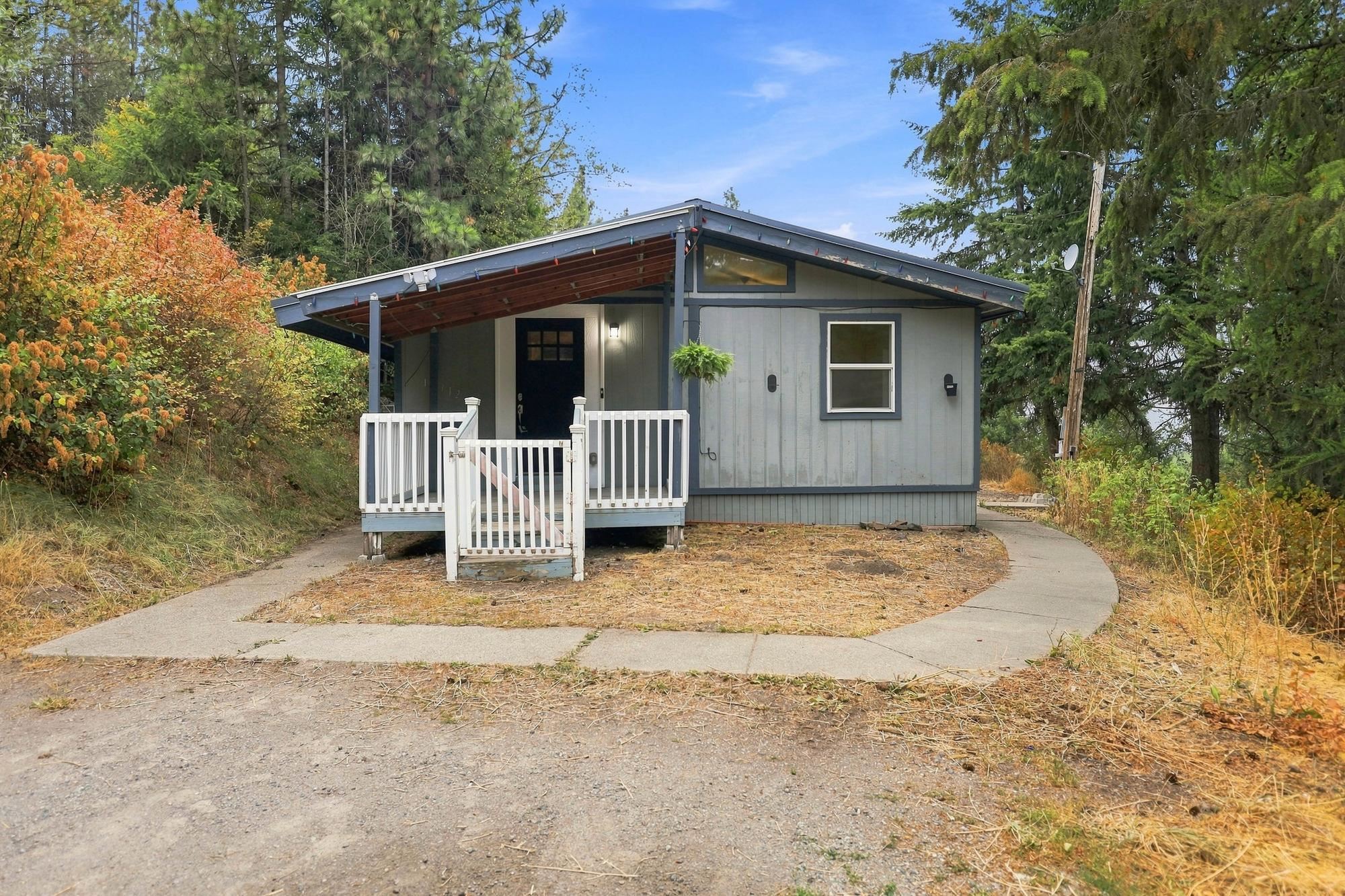 17312 E Judkins Rd - Photo 1