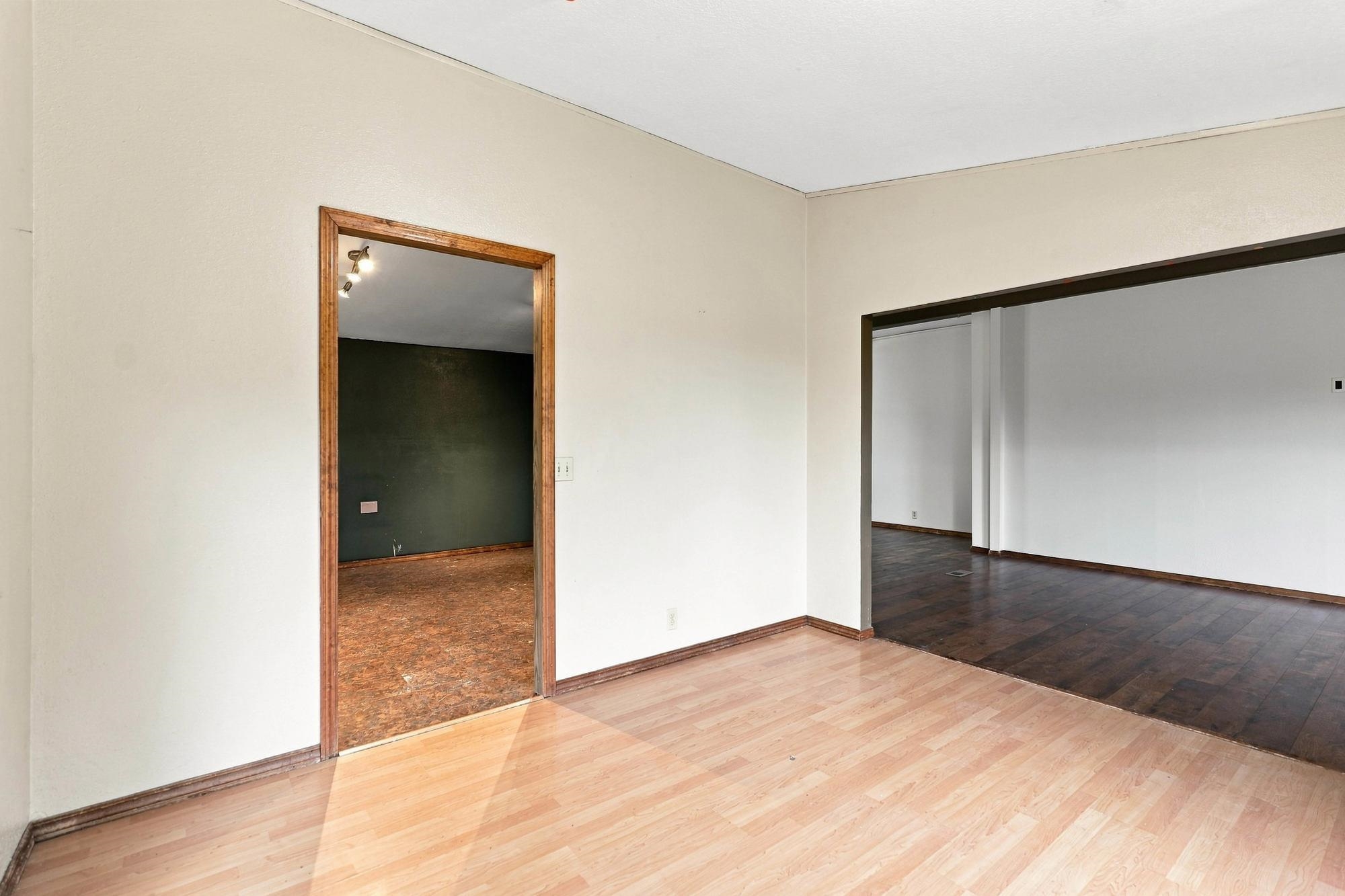 17312 E Judkins Rd - Photo 5