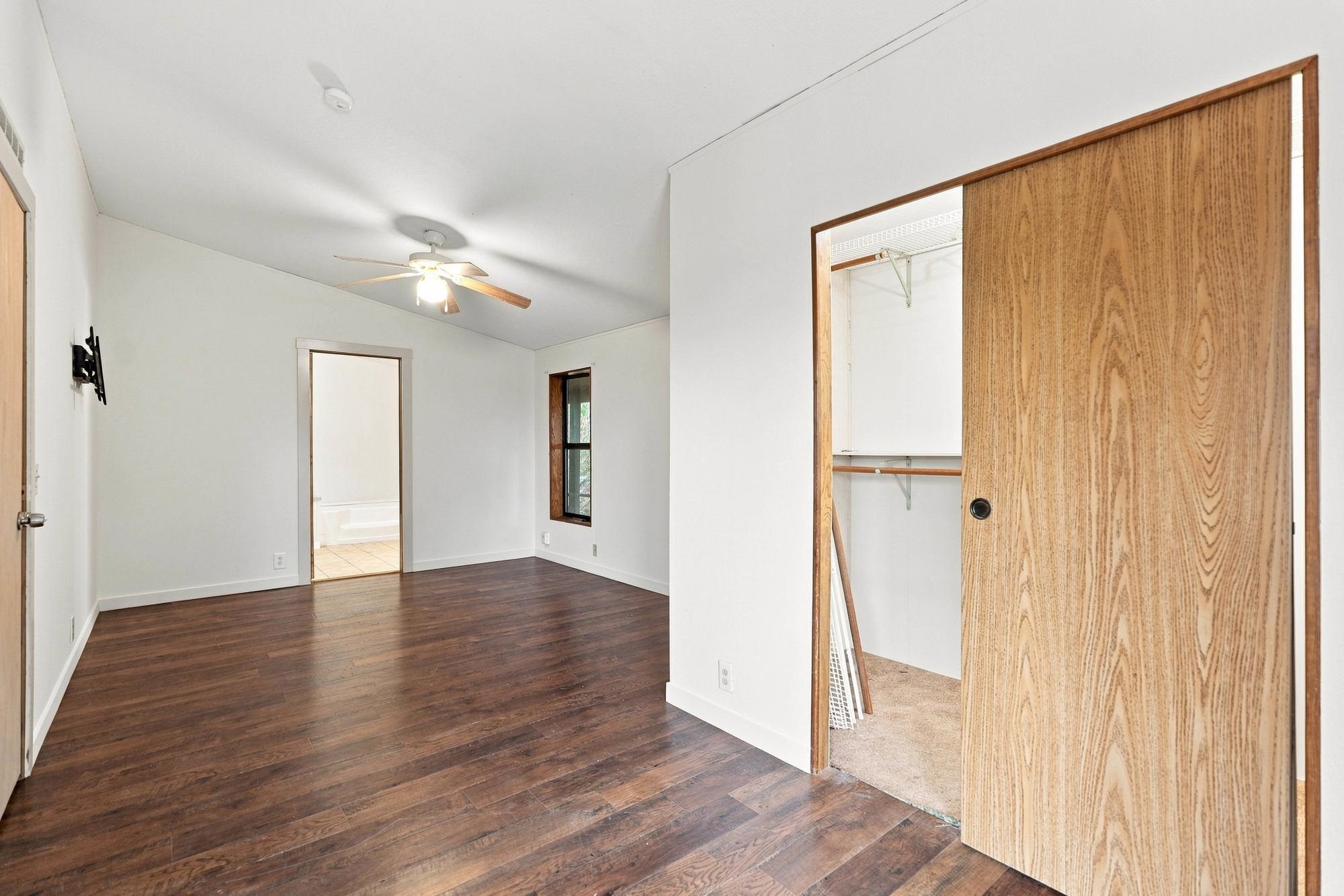 17312 E Judkins Rd - Photo 10