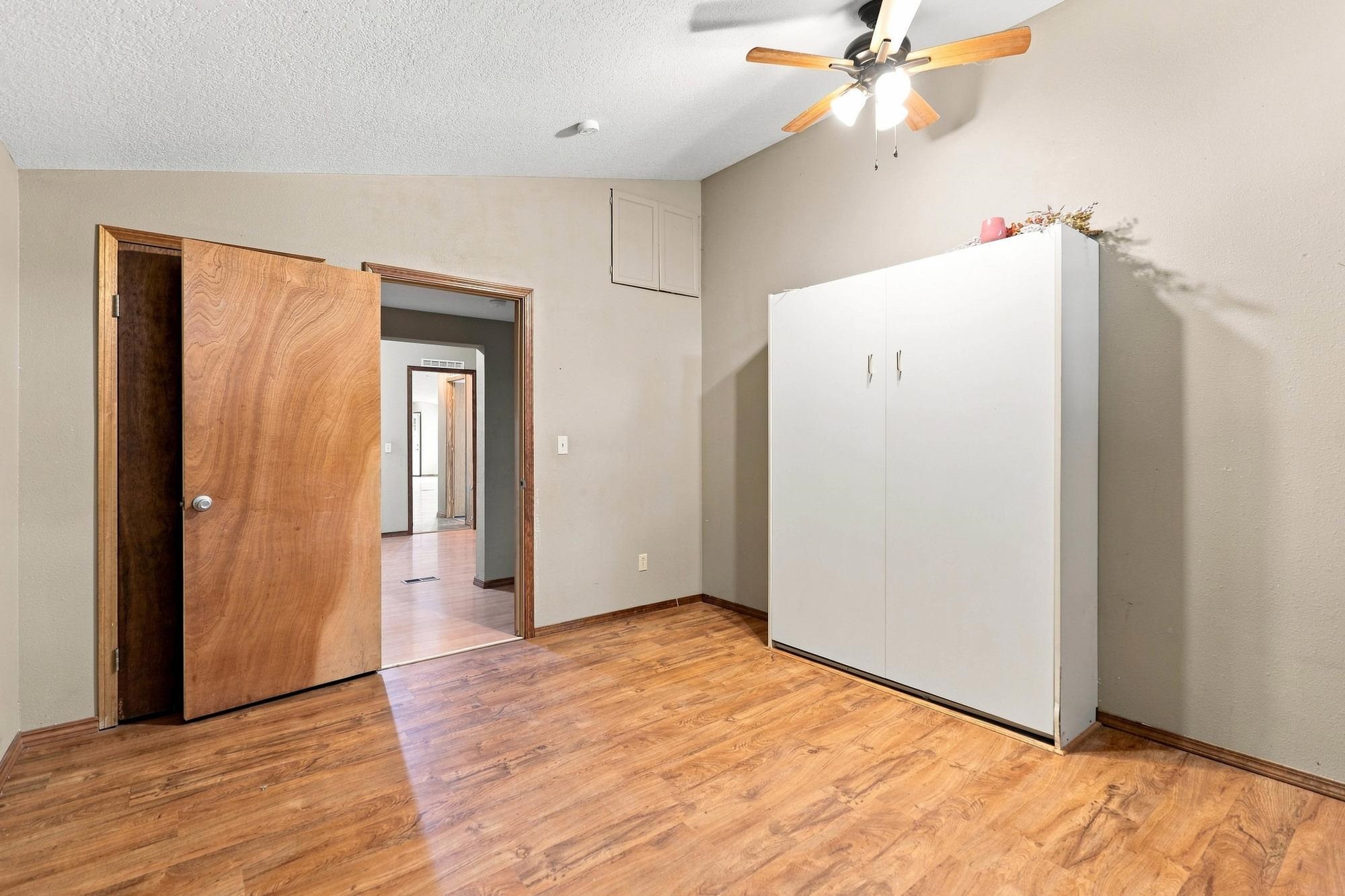 17312 E Judkins Rd - Photo 13