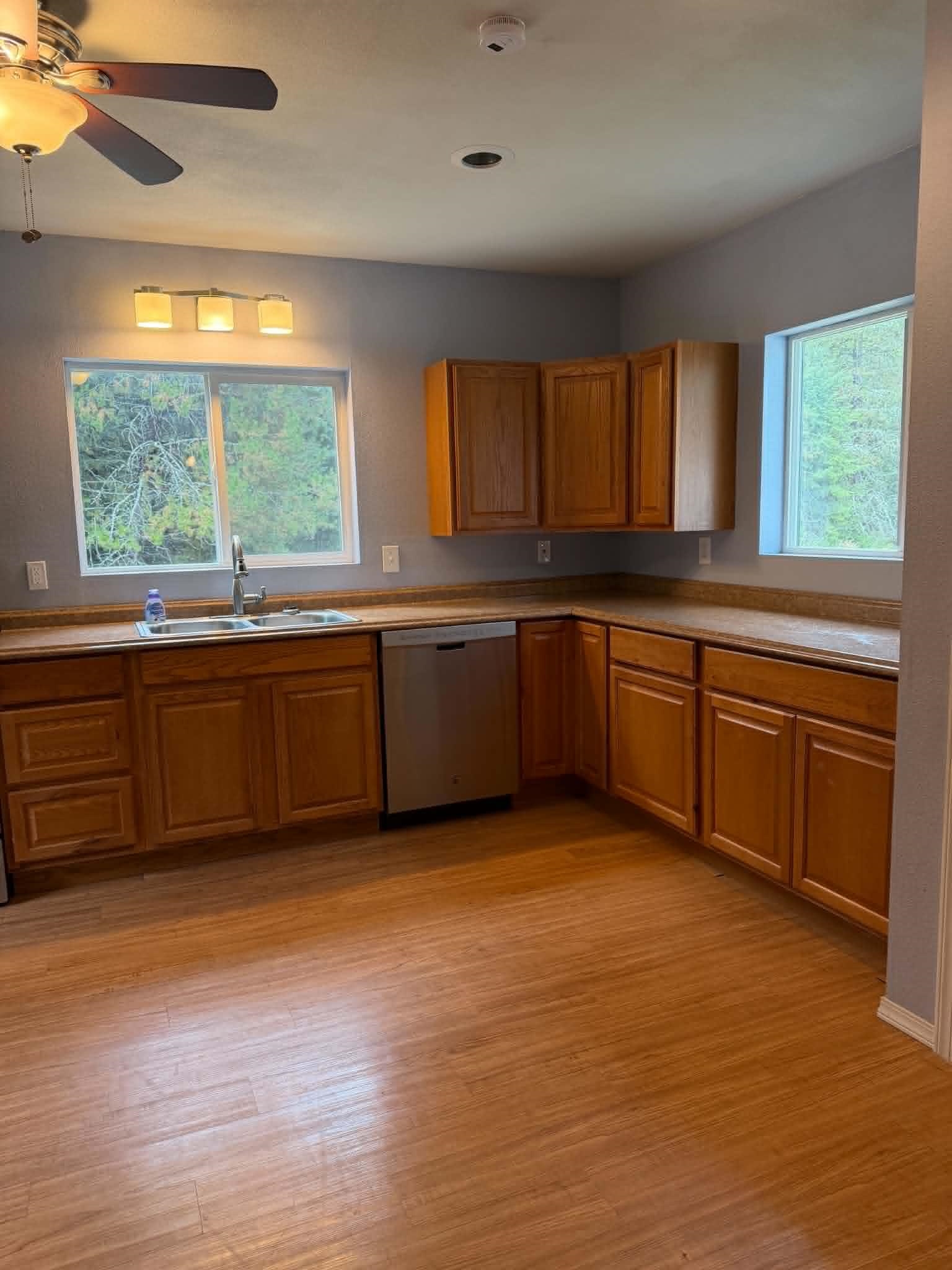 229 W Chippewa Ave - Photo 4