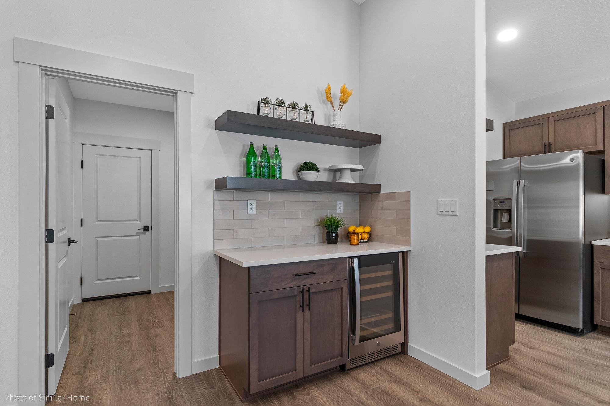 2402 Annie Pl - Photo 7