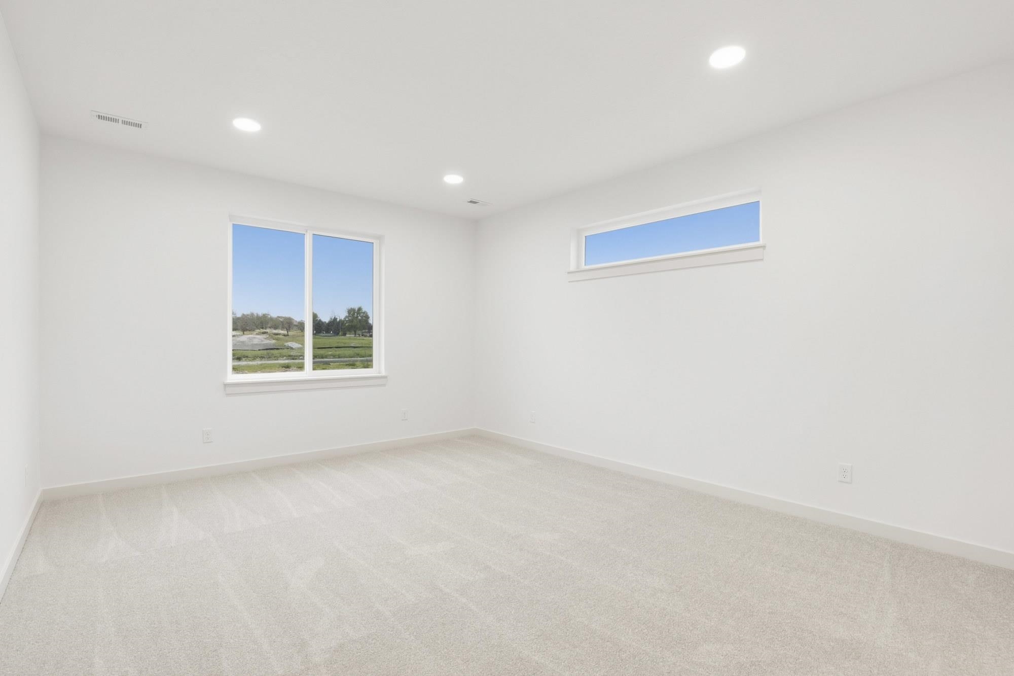 2402 Annie Pl - Photo 19