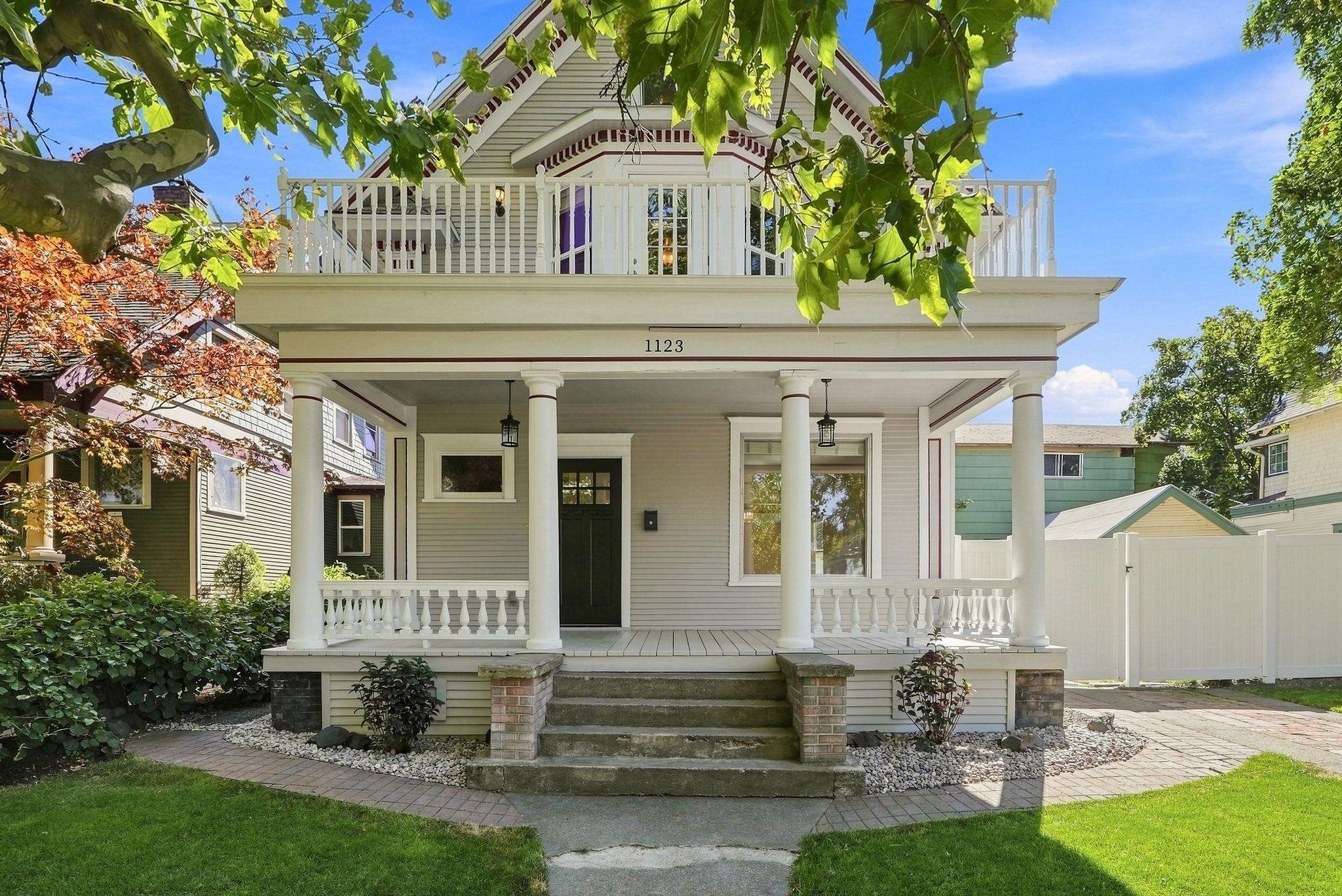 1123 W Nora Ave - Photo 2