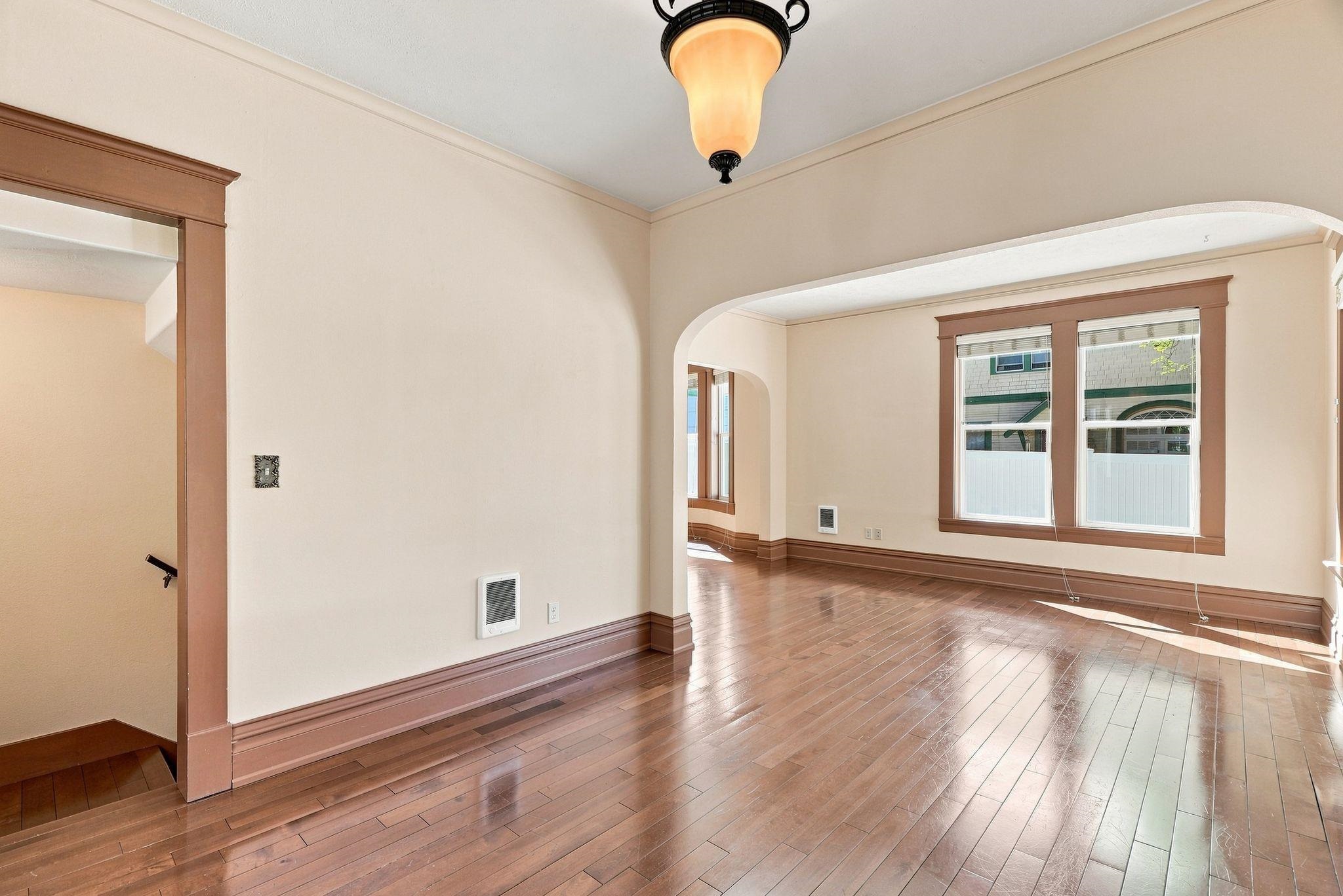 1123 W Nora Ave - Photo 6