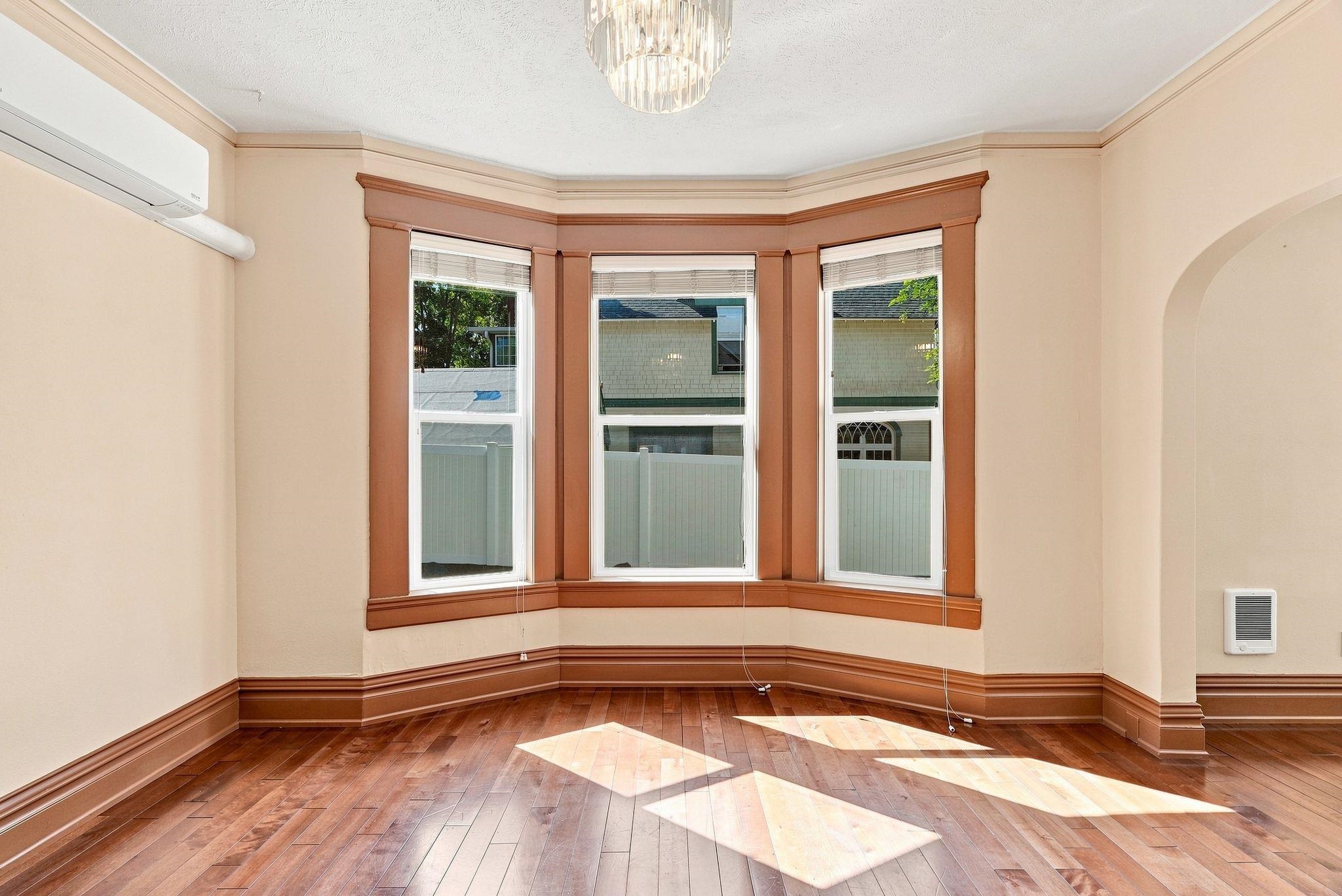 1123 W Nora Ave - Photo 9