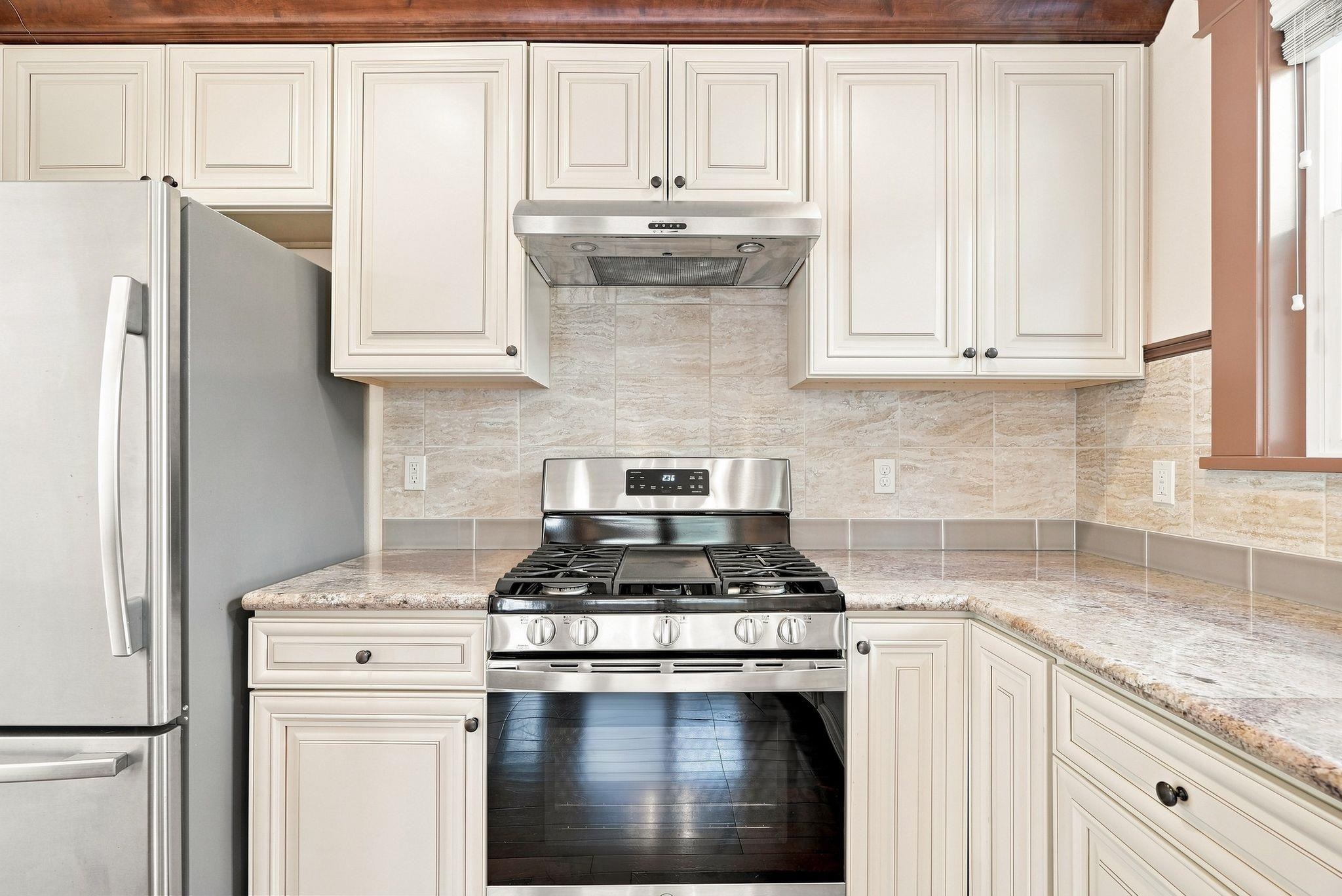 1123 W Nora Ave - Photo 12