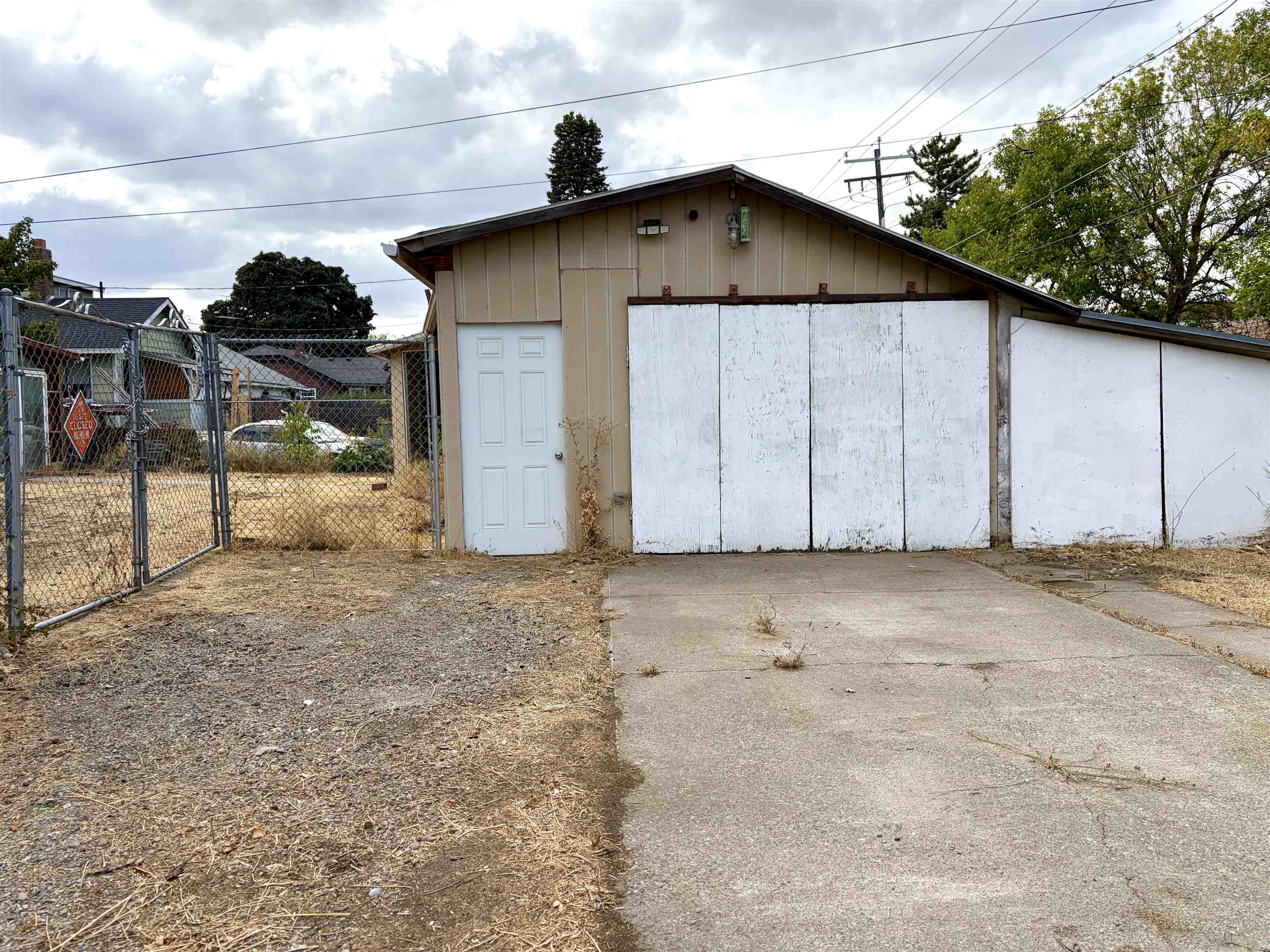 3923 E Pacific Ave - Photo 35