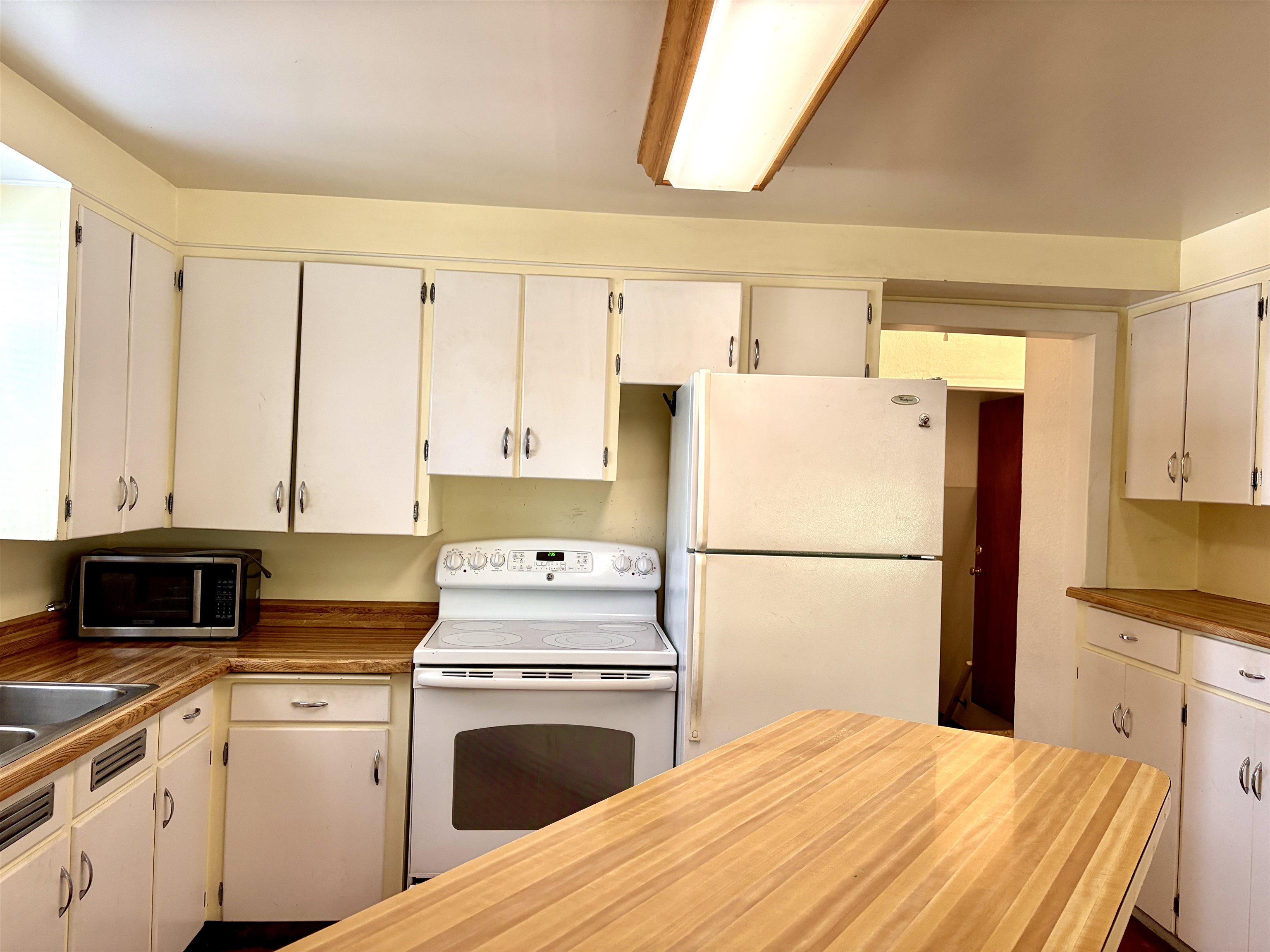 3923 E Pacific Ave - Photo 14