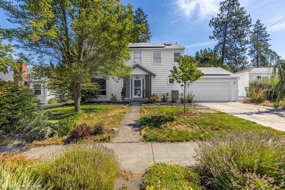 1429 S Walnut St - Photo 1