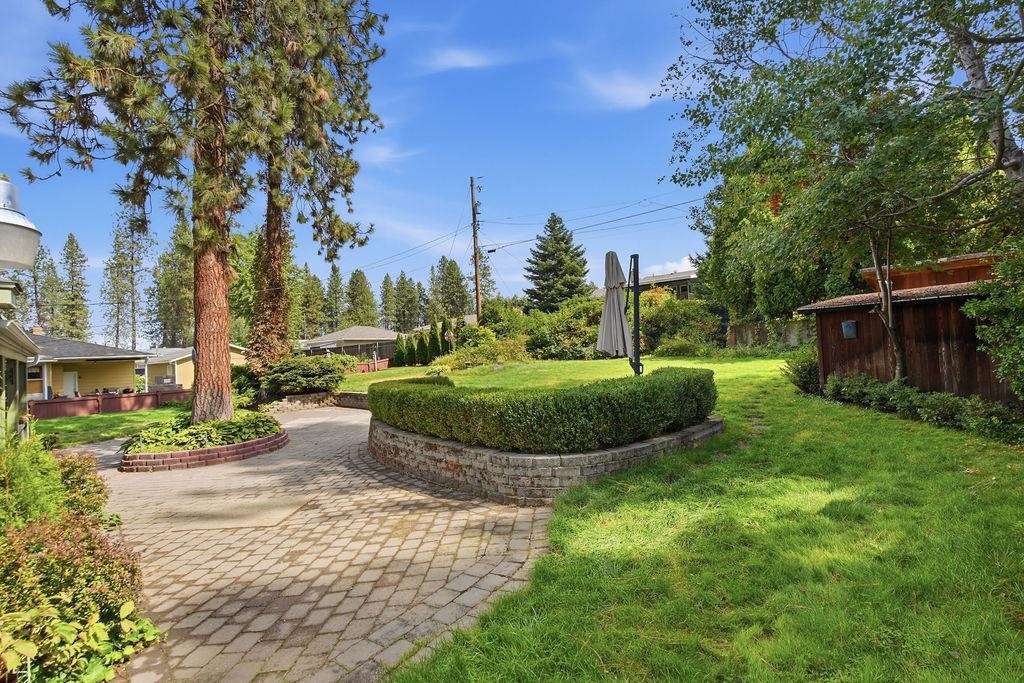 7402 N Country Homes Blvd - Photo 3