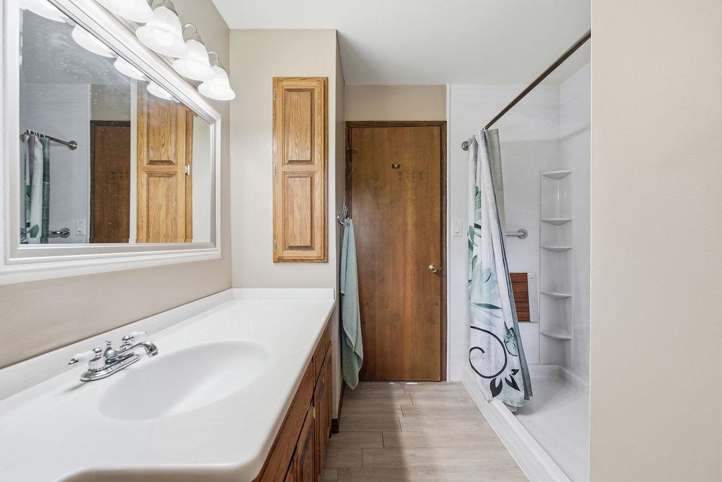 7402 N Country Homes Blvd - Photo 21