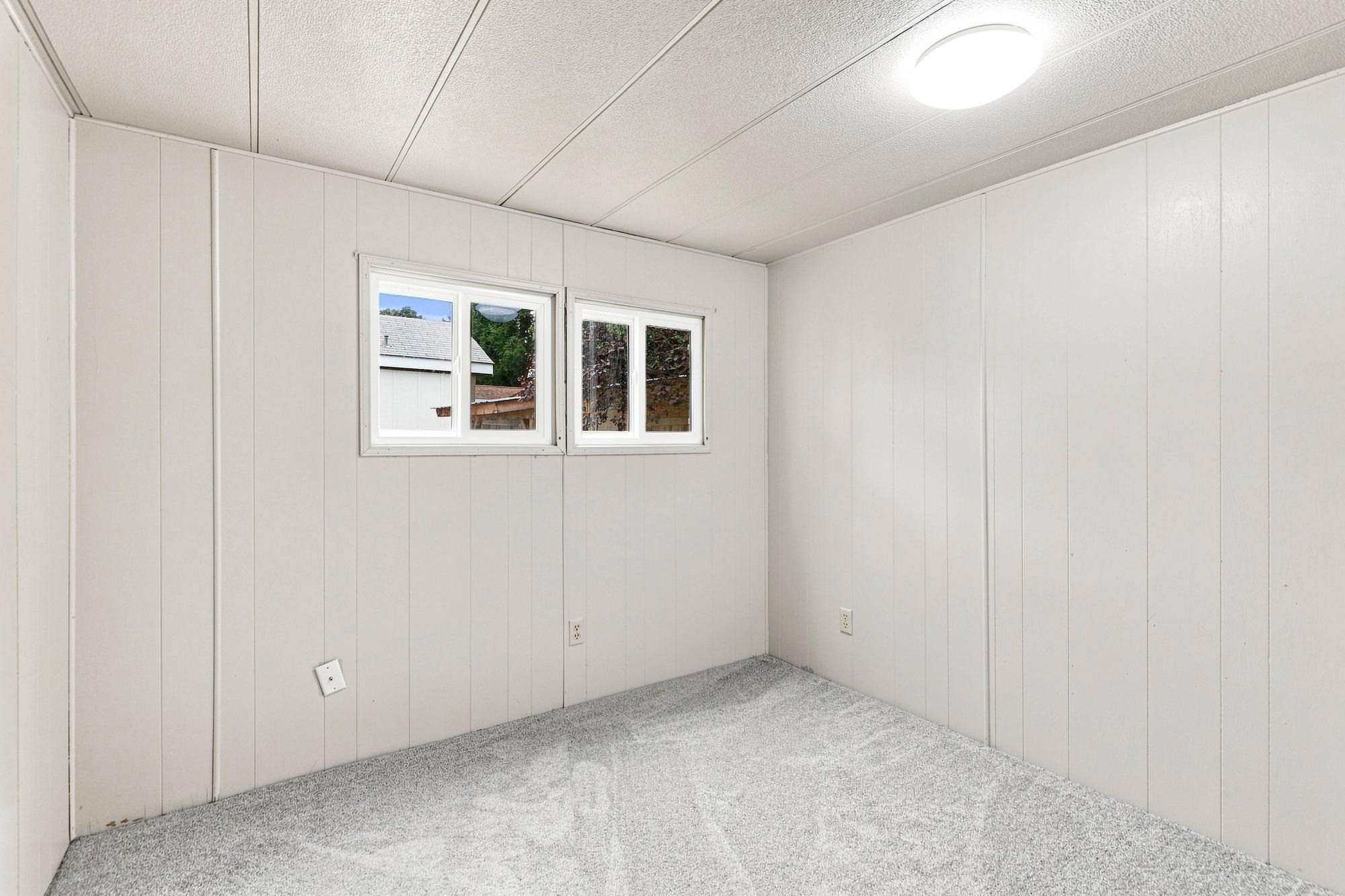 1211 E Lyons Ave - Photo 14