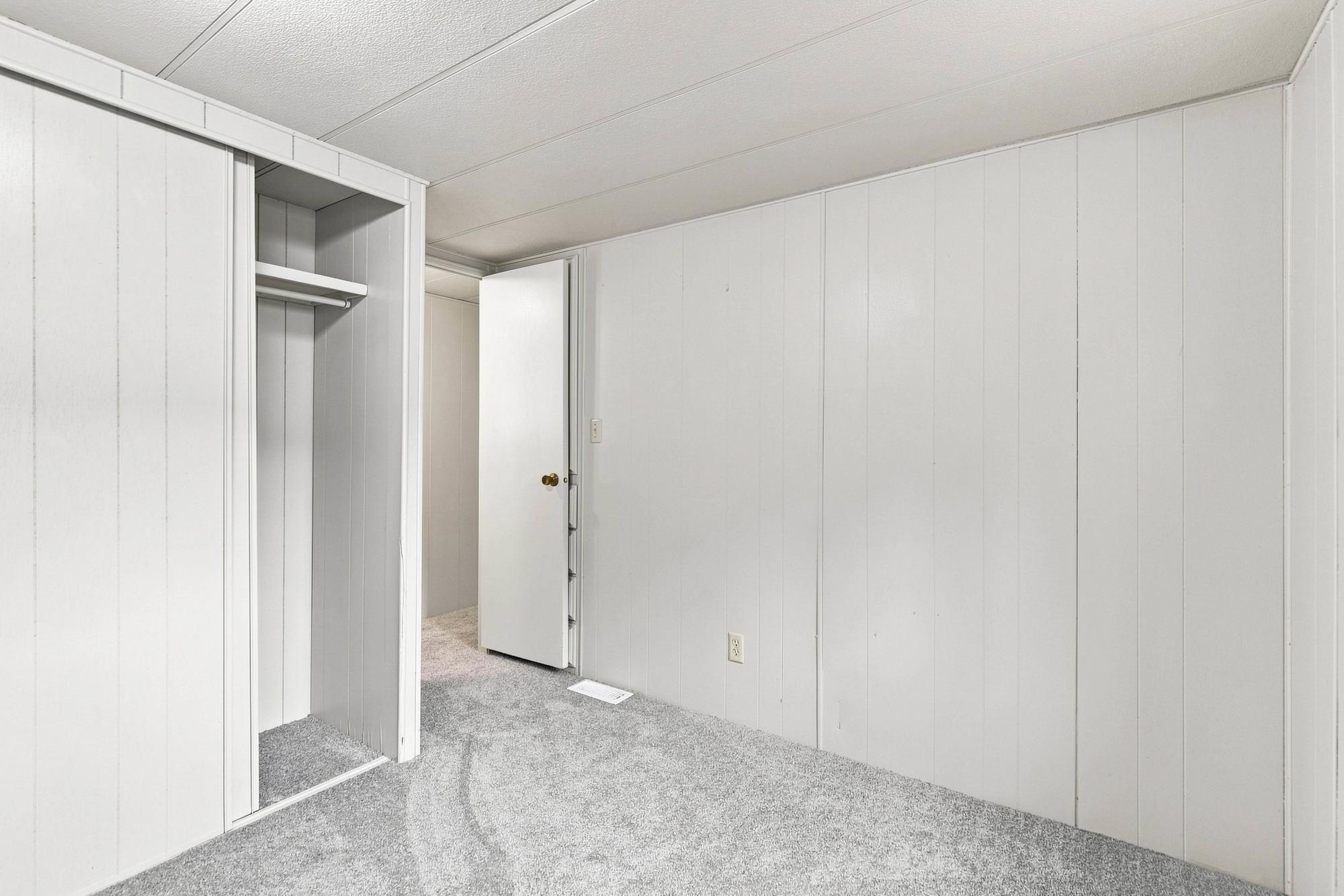 1211 E Lyons Ave - Photo 15