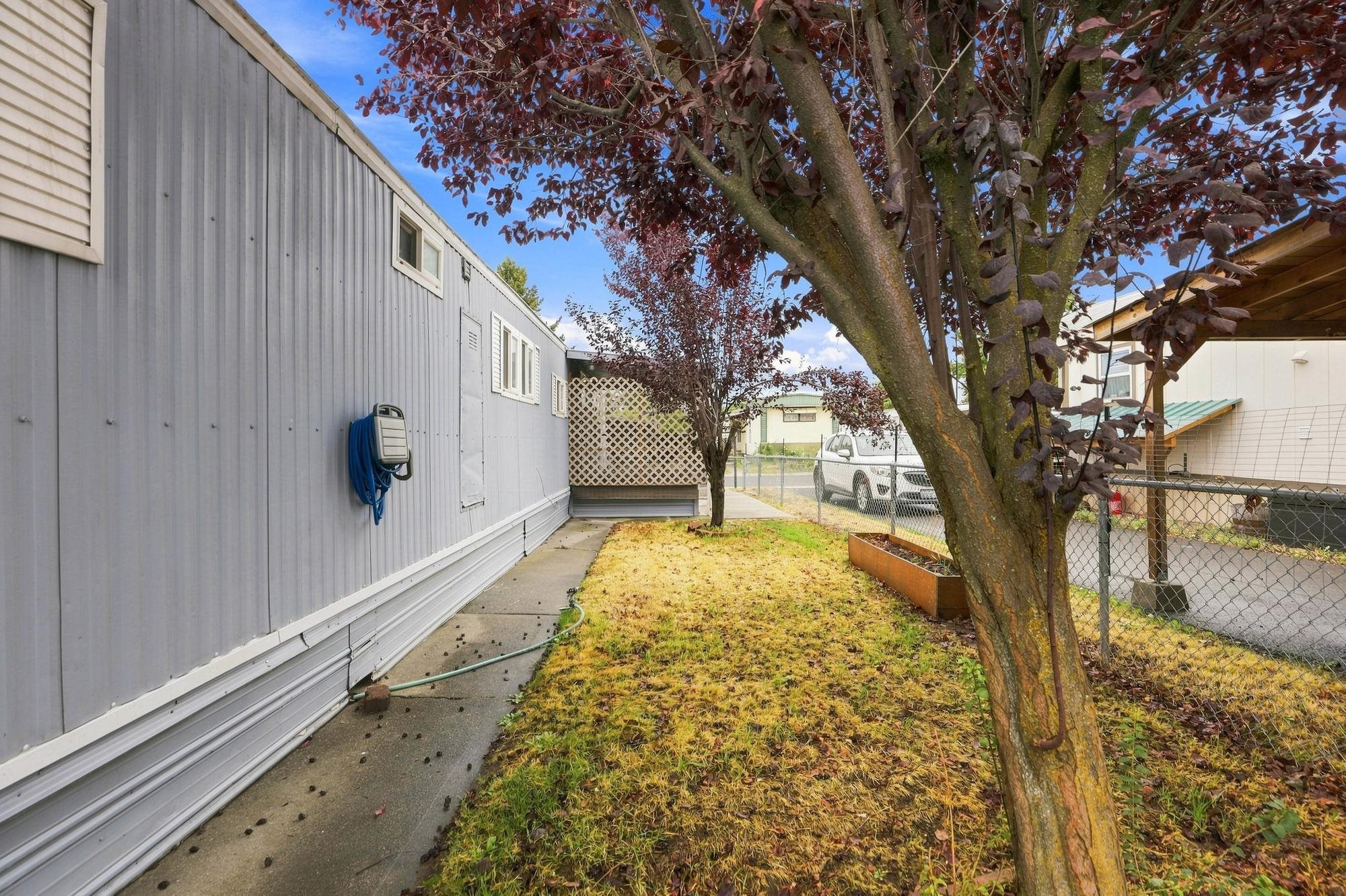 1211 E Lyons Ave - Photo 20