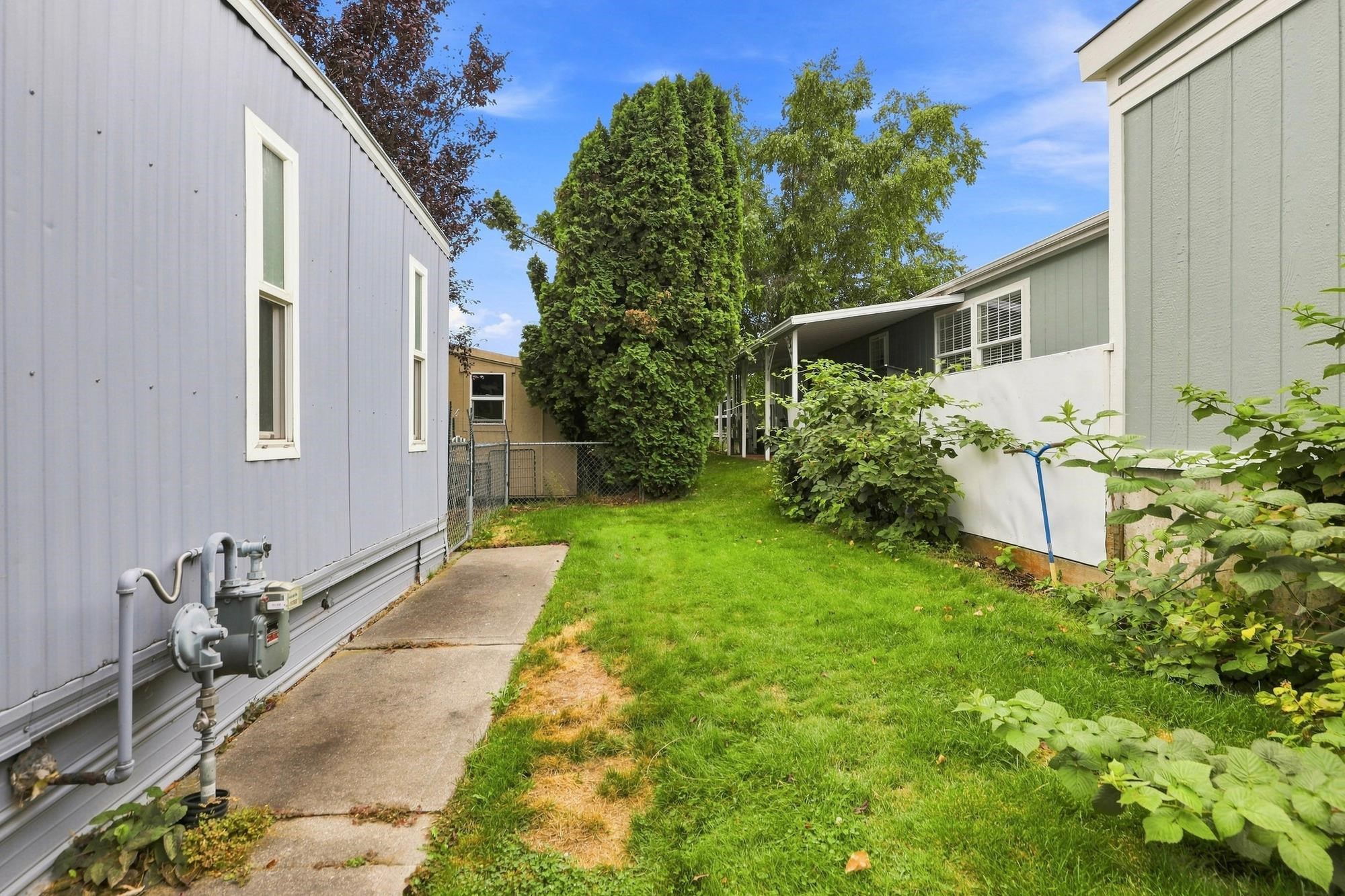 1211 E Lyons Ave - Photo 22