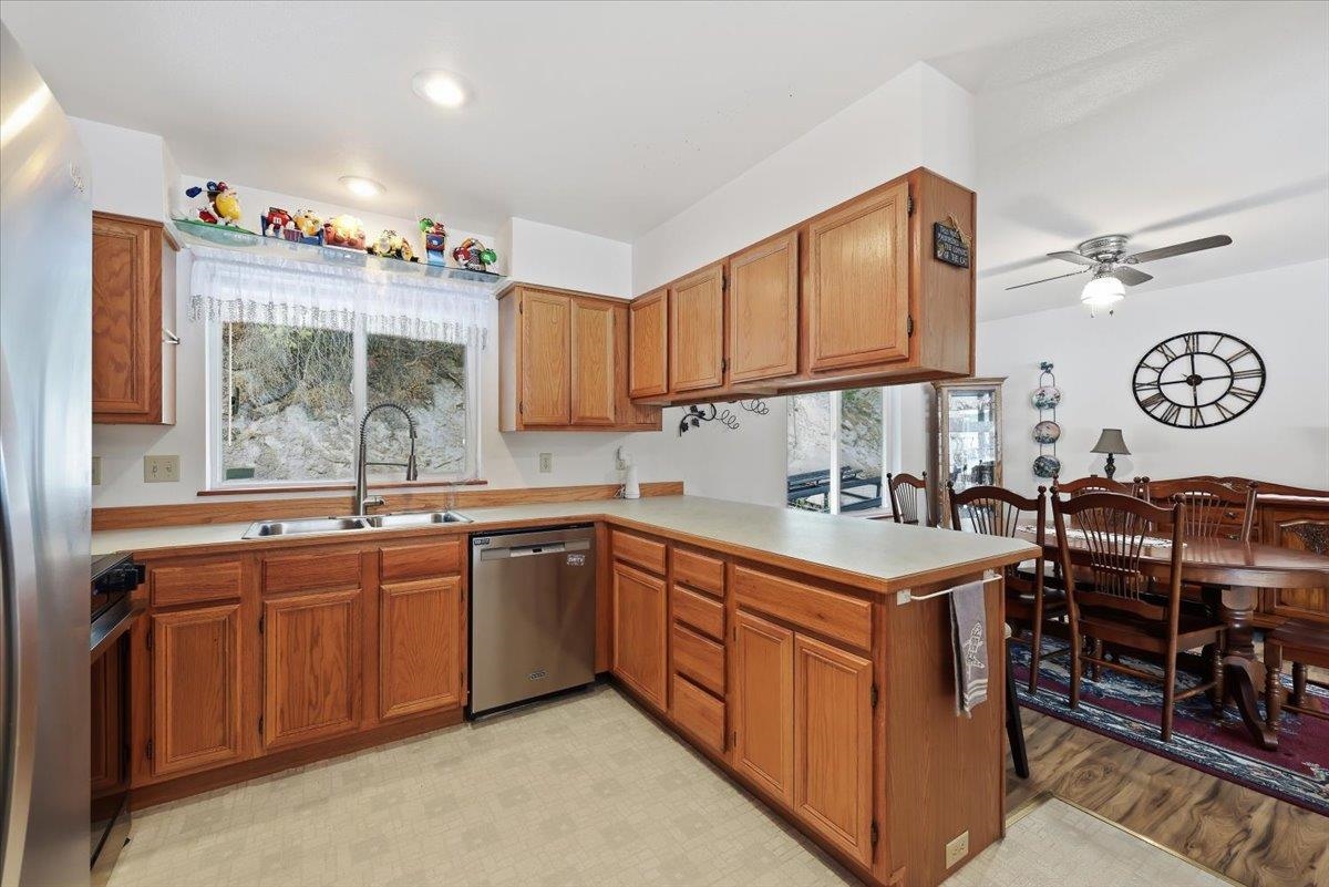 46247 Larson Beach Rd - Photo 10