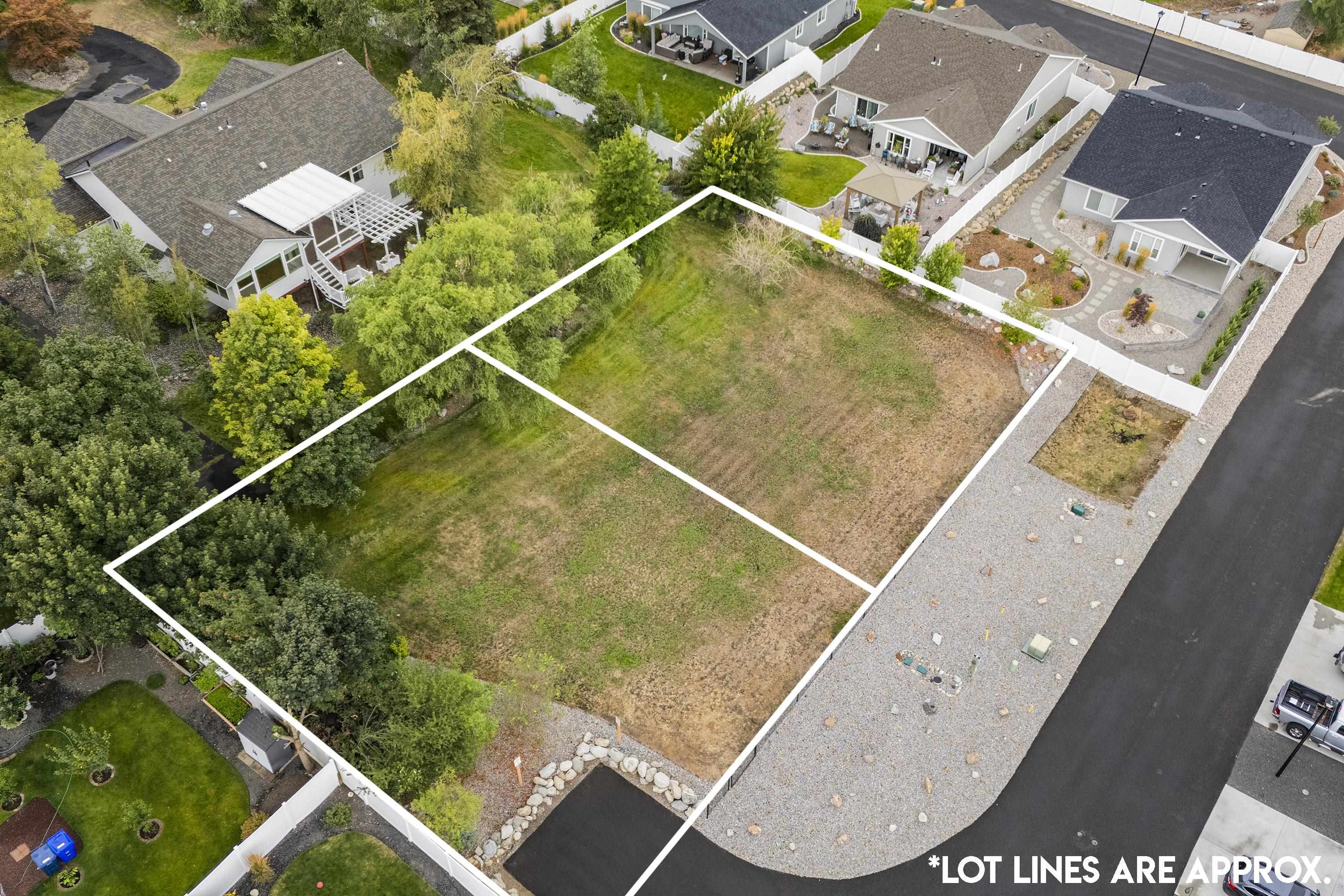 14023 E 12TH Ave - Photo 9