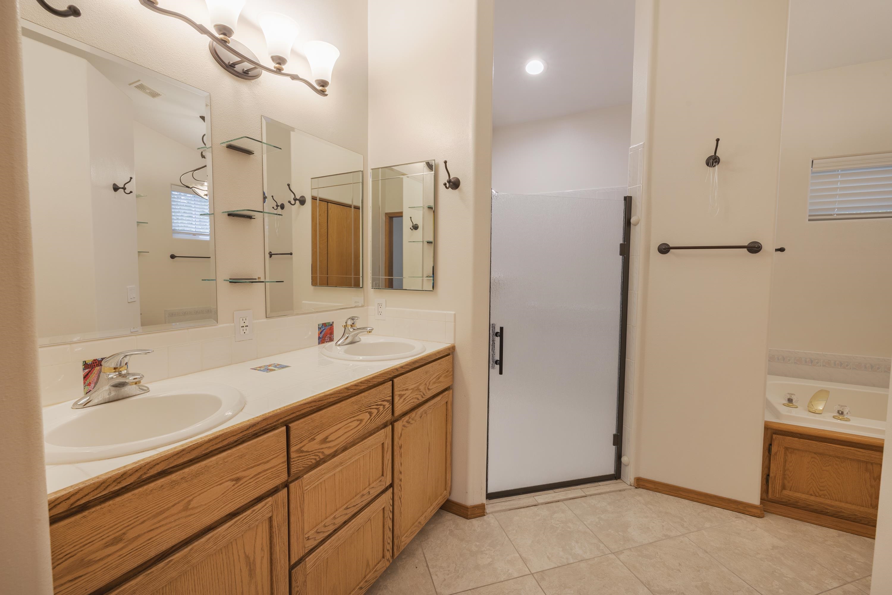 14023 E 12TH Ave - Photo 12