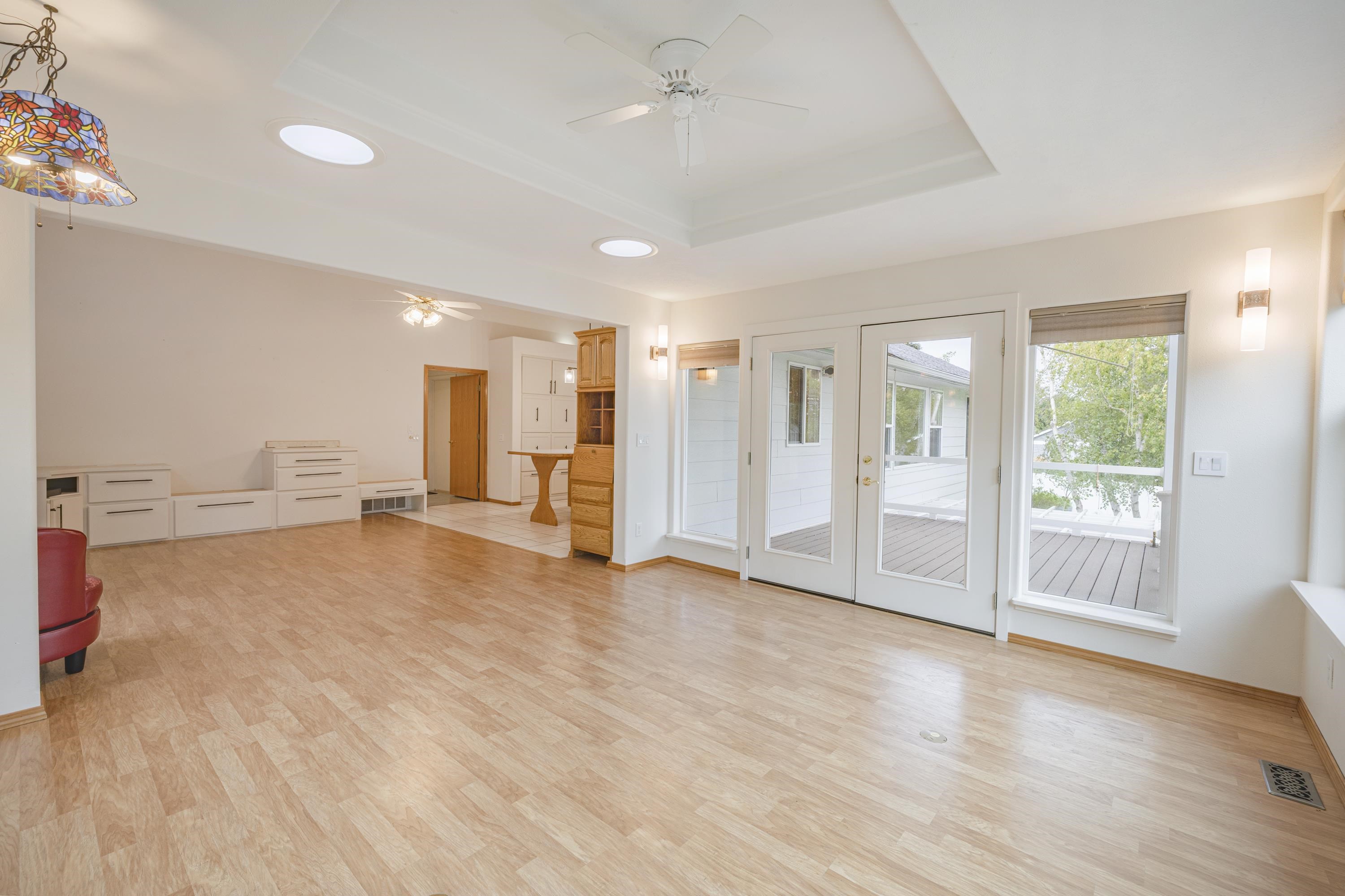 14023 E 12TH Ave - Photo 20
