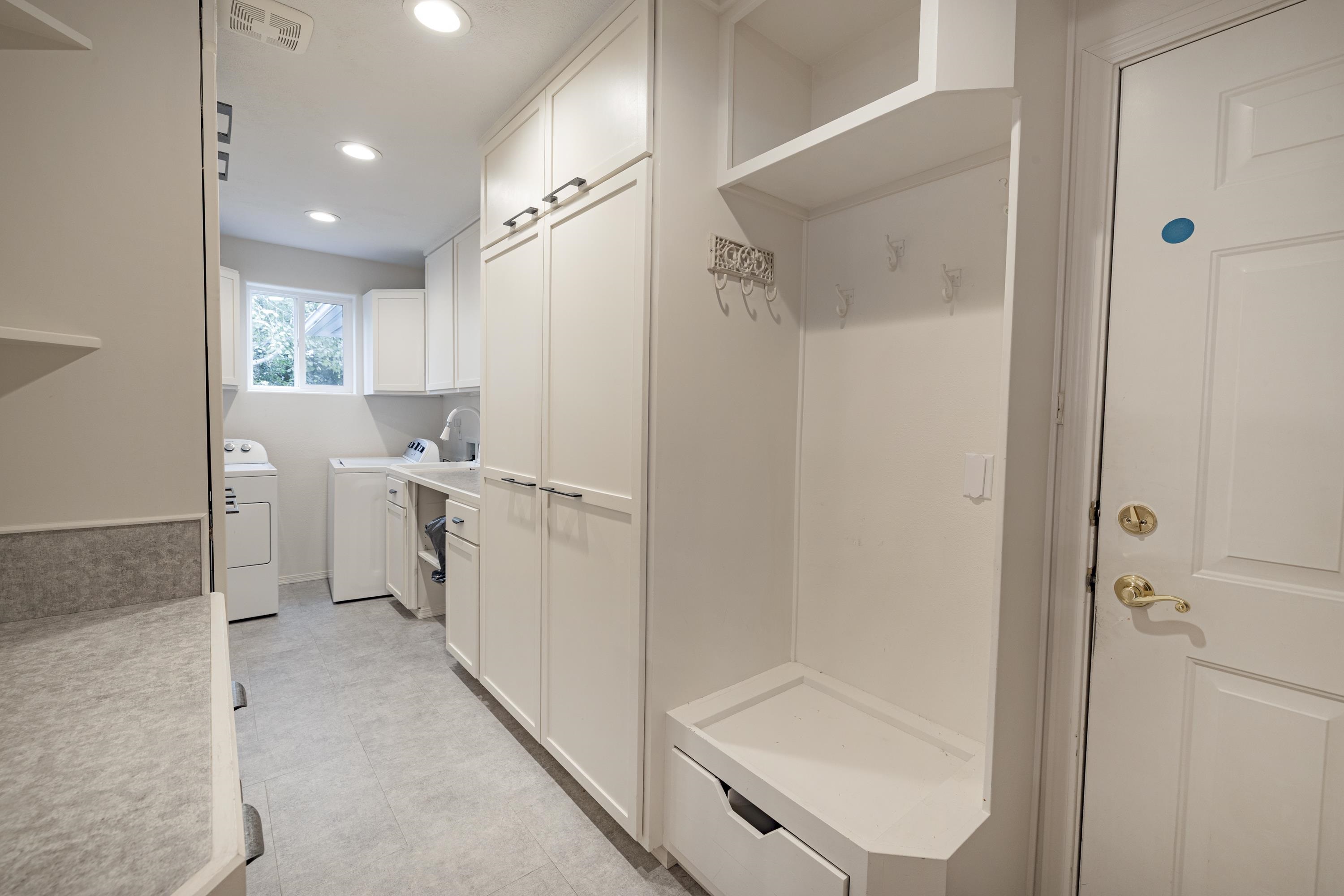 14023 E 12TH Ave - Photo 21