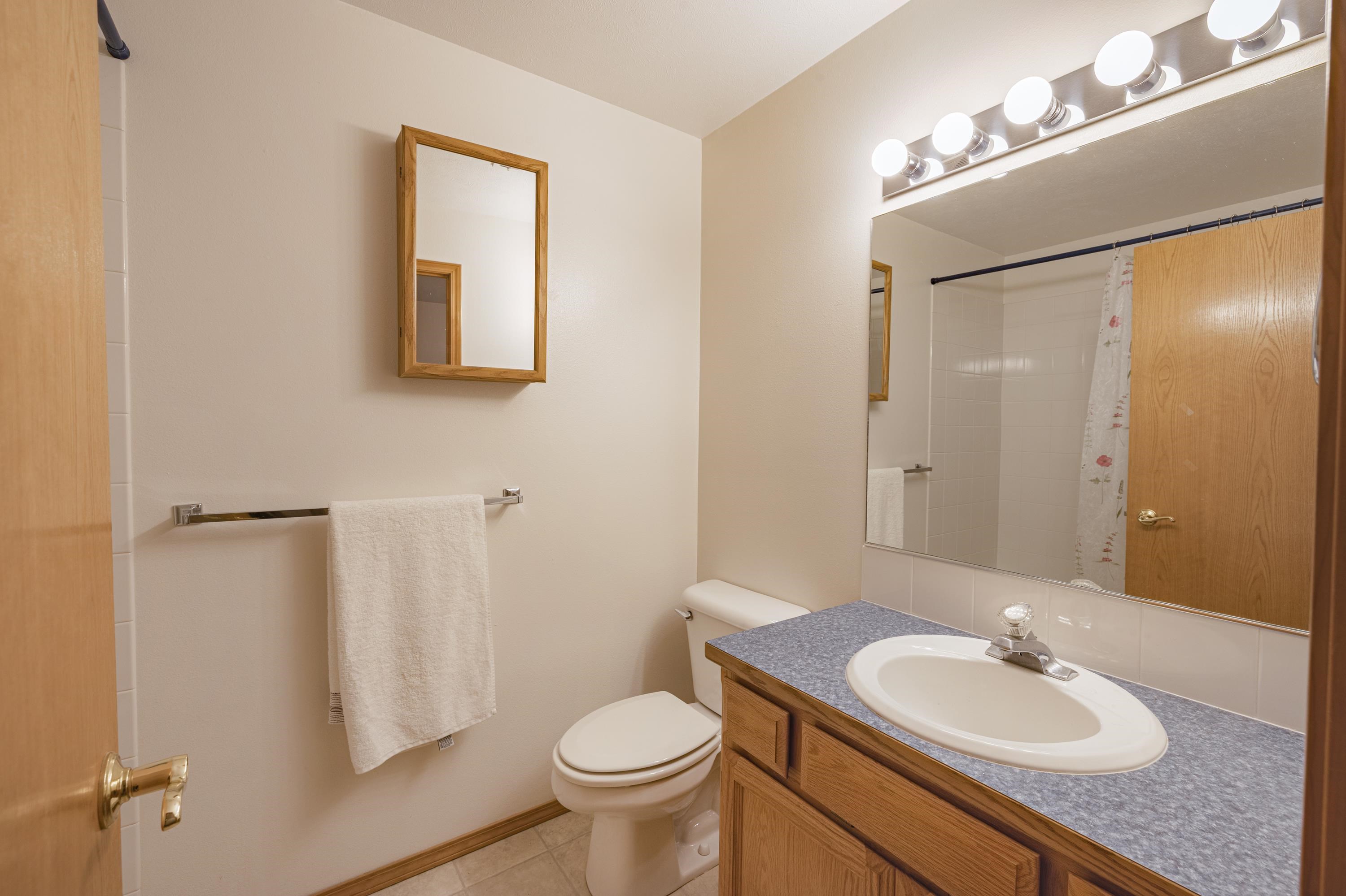 14023 E 12TH Ave - Photo 26