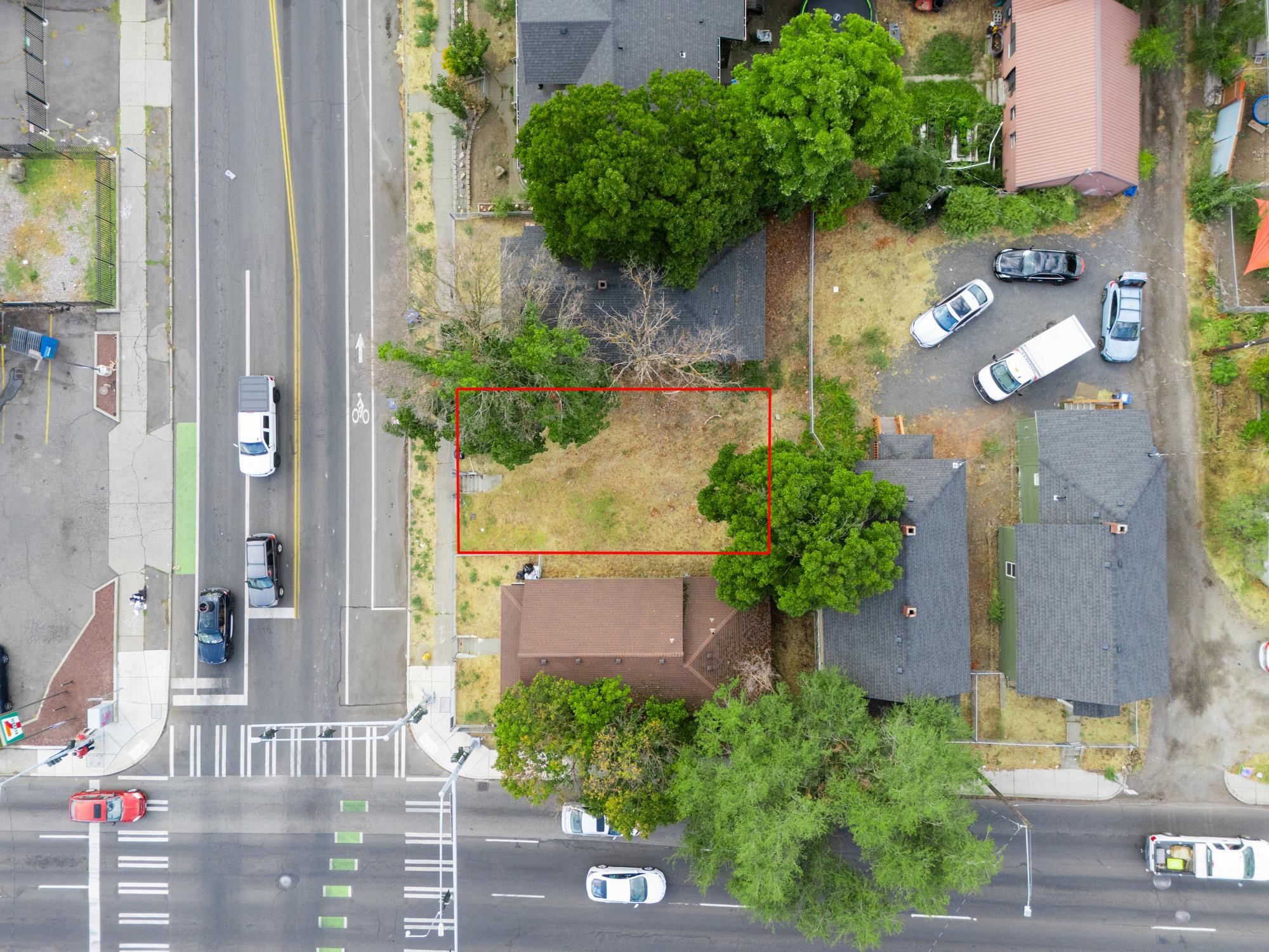 1606 W Maxwell Ave - Photo 7
