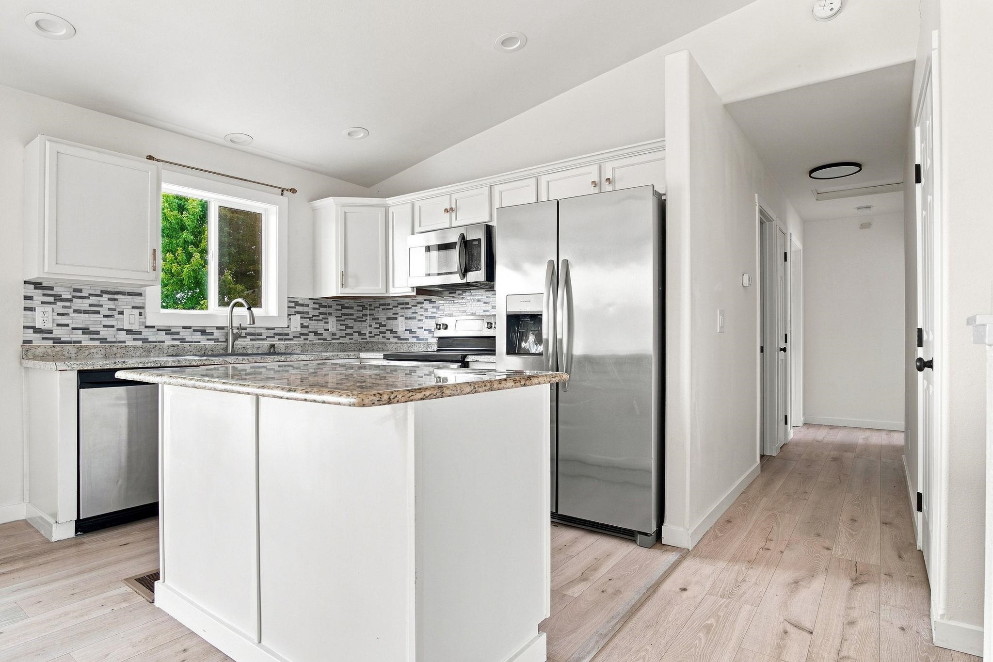 18109 E Michielli Ave - Photo 4