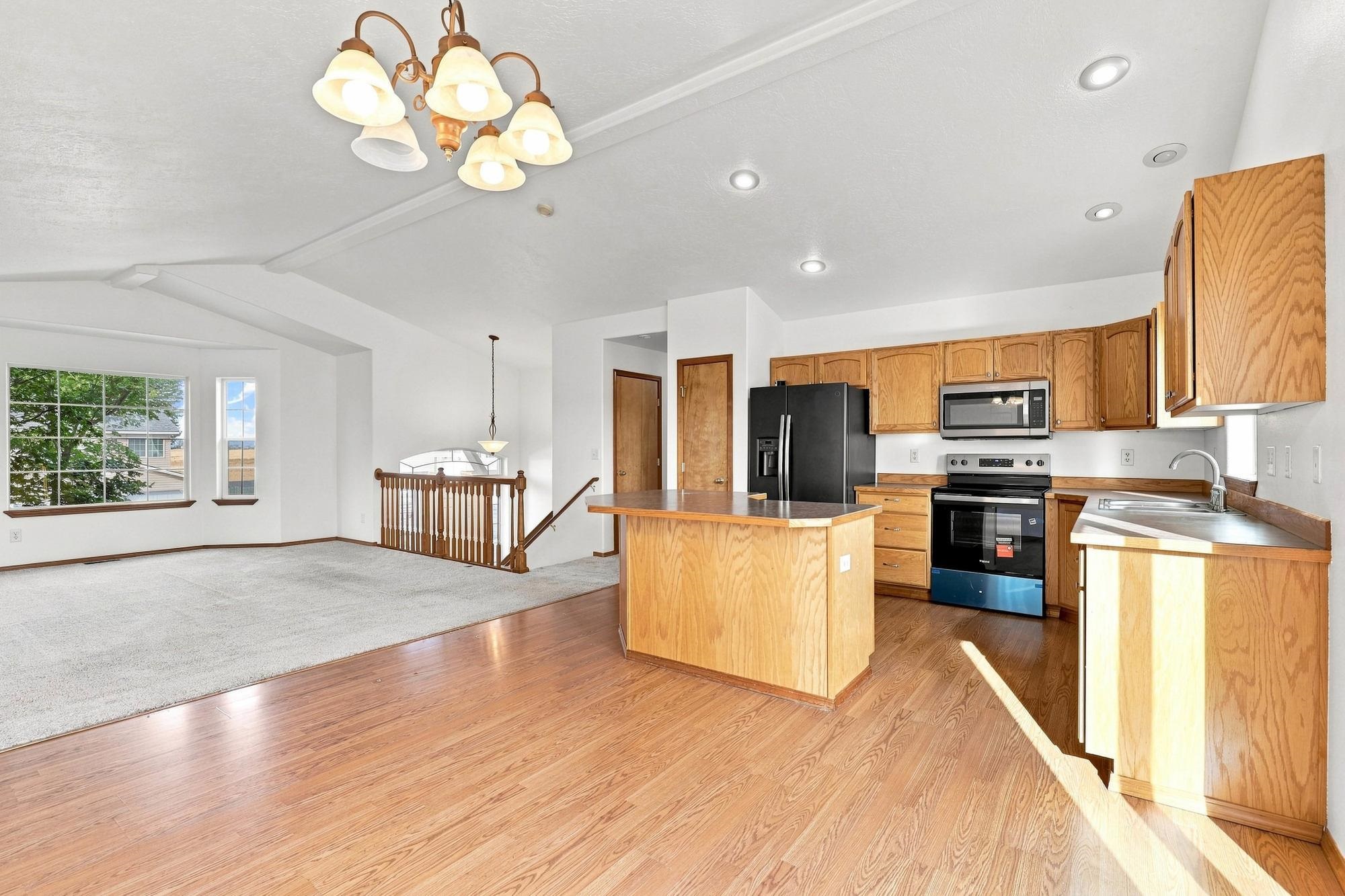 328 E Beverly Ave - Photo 13