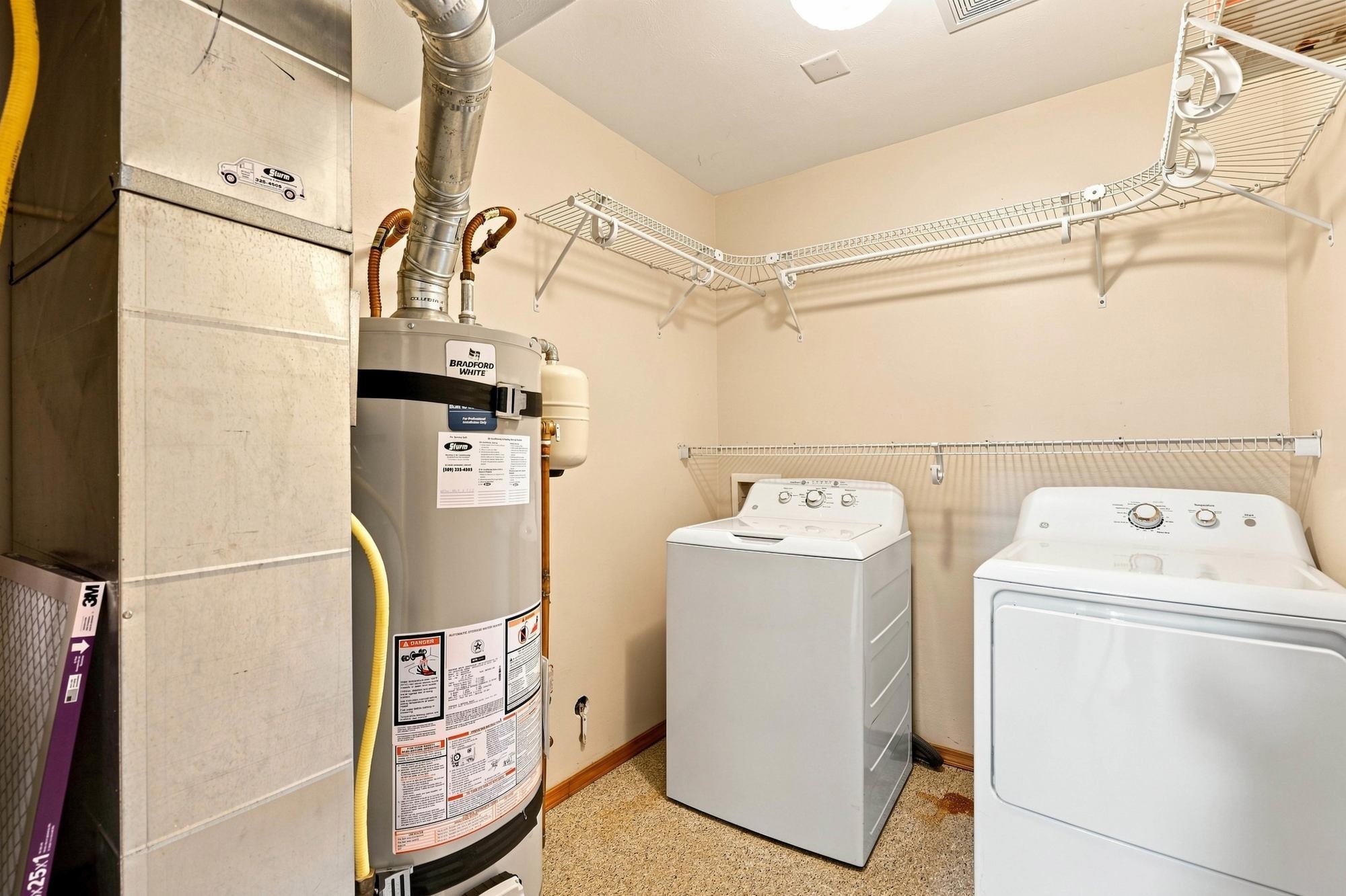 328 E Beverly Ave - Photo 28