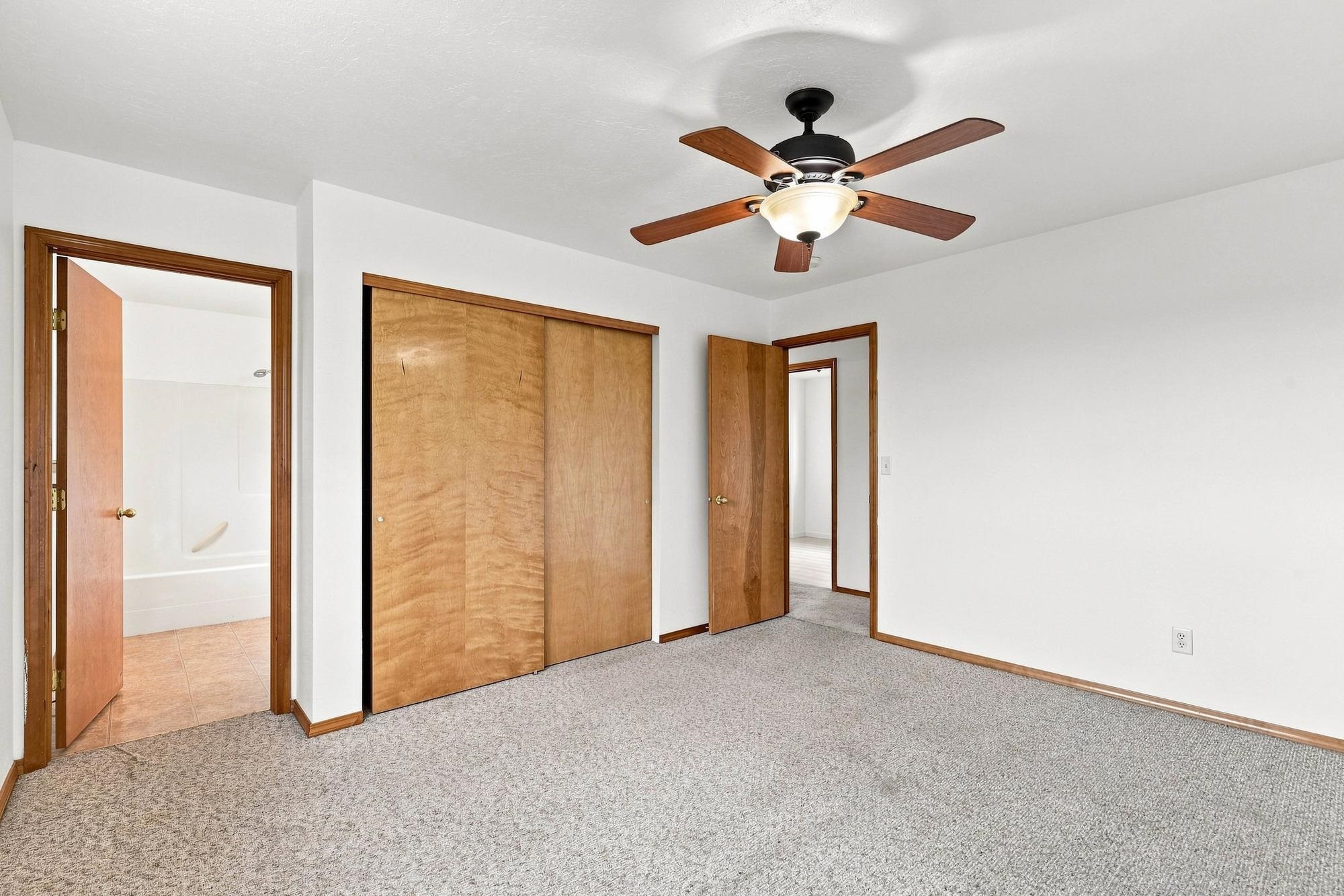 328 E Beverly Ave - Photo 24