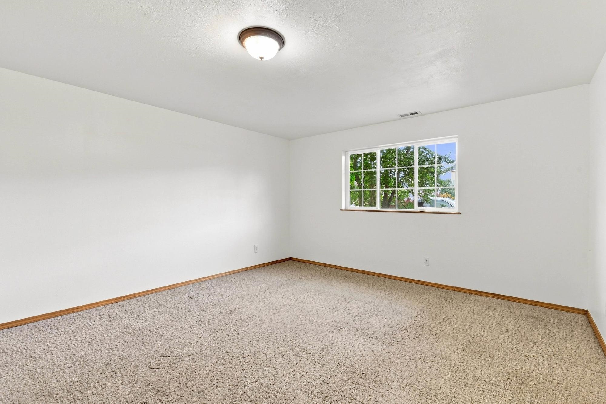 328 E Beverly Ave - Photo 21