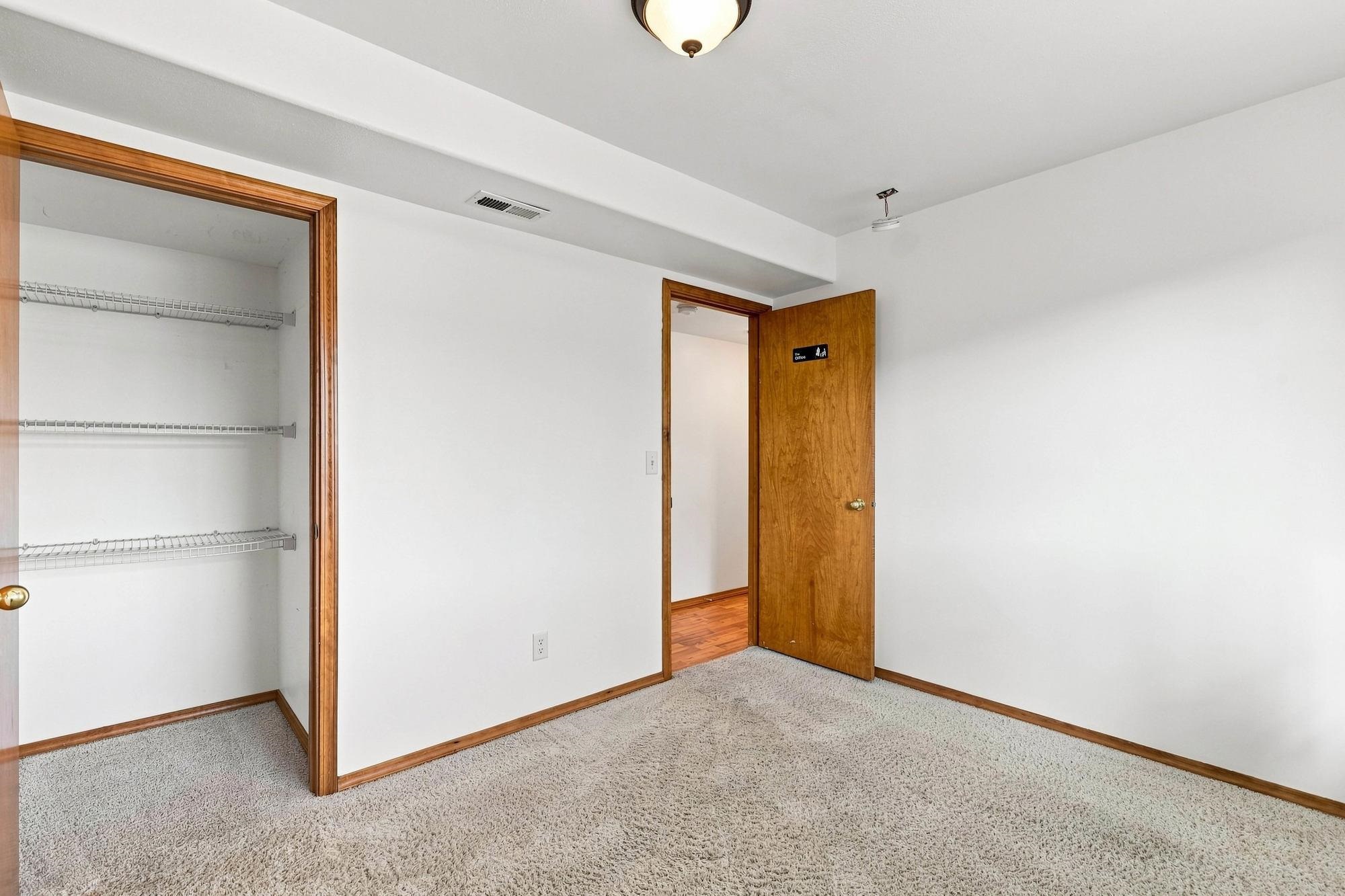 328 E Beverly Ave - Photo 27