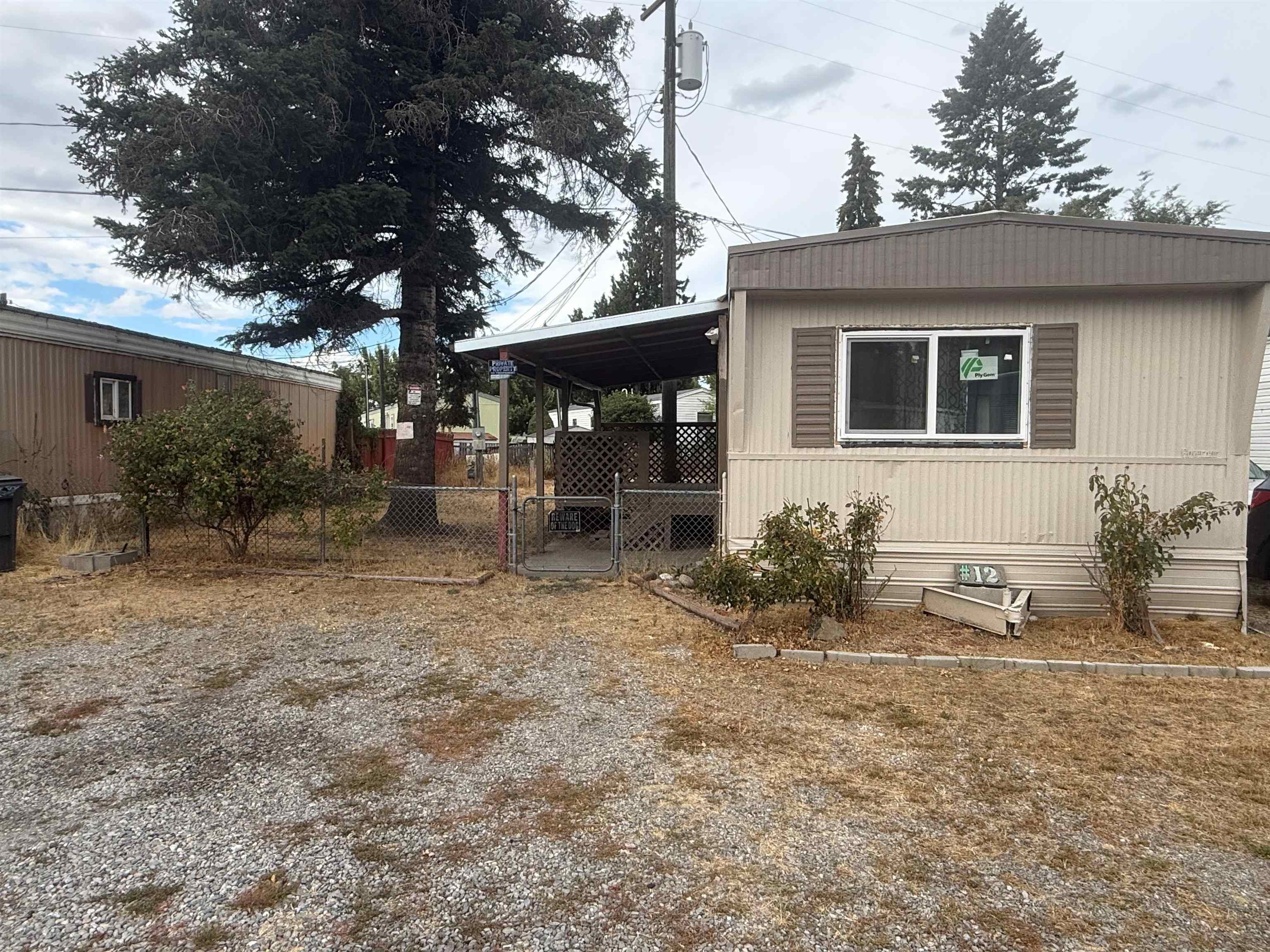 5820 E 4th Ave - Photo 2