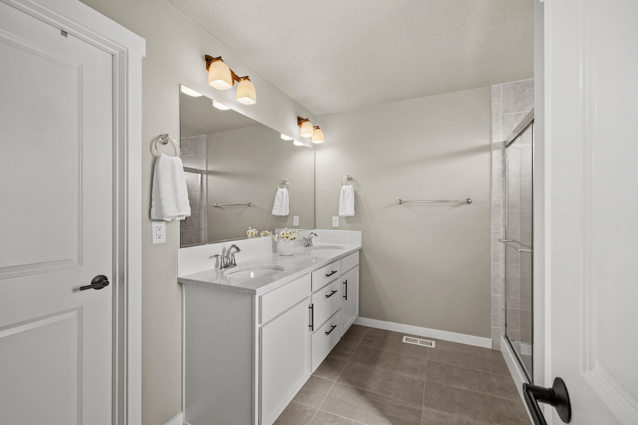 1650 N Meyers Ct - Photo 20