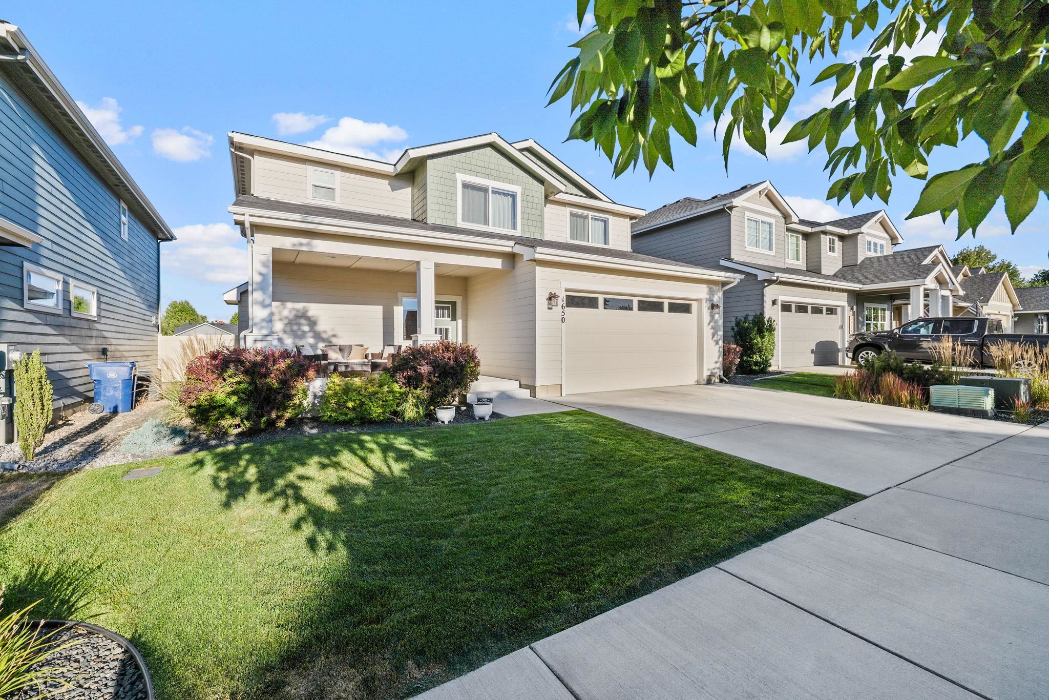 1650 N Meyers Ct - Photo 2