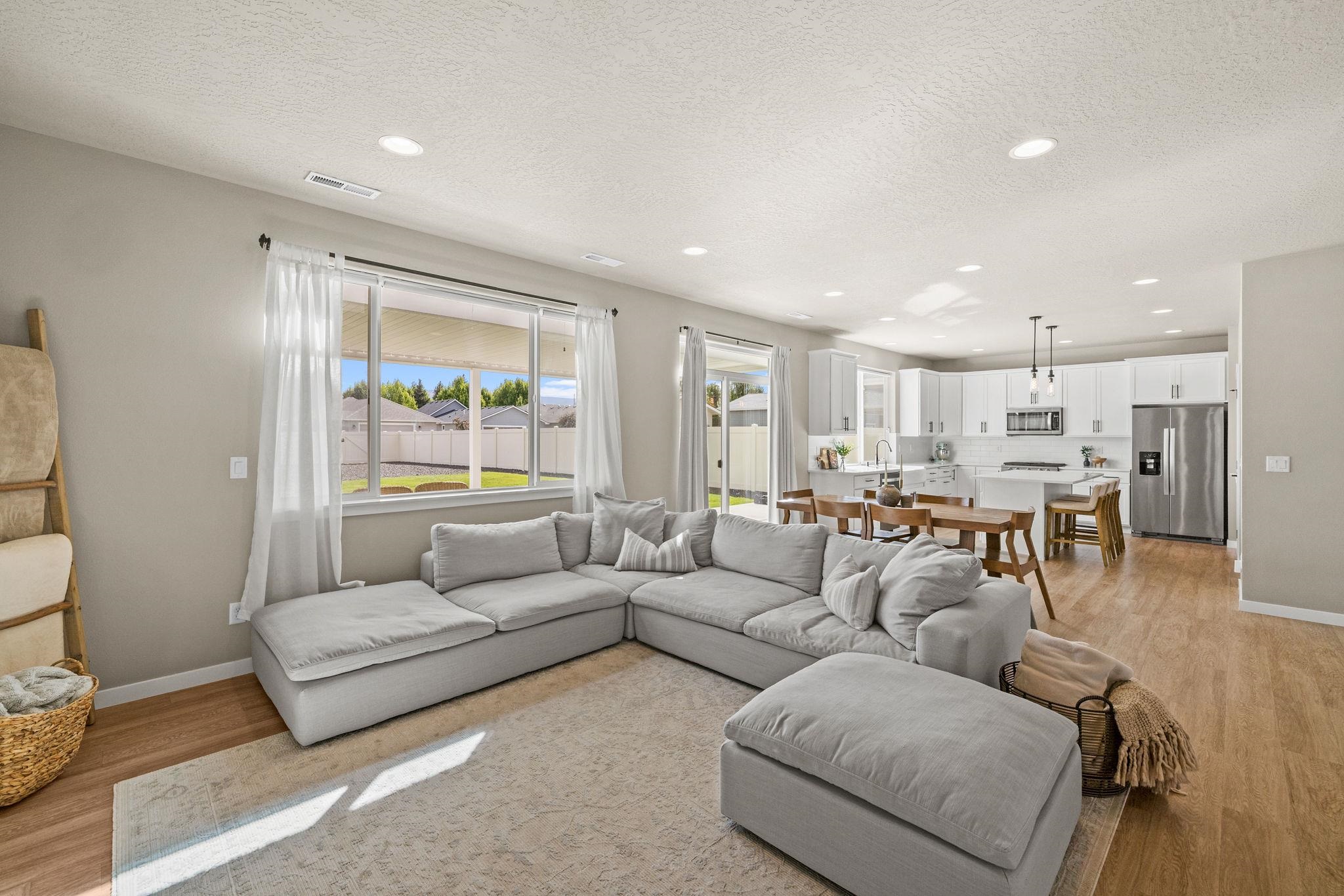 1650 N Meyers Ct - Photo 15