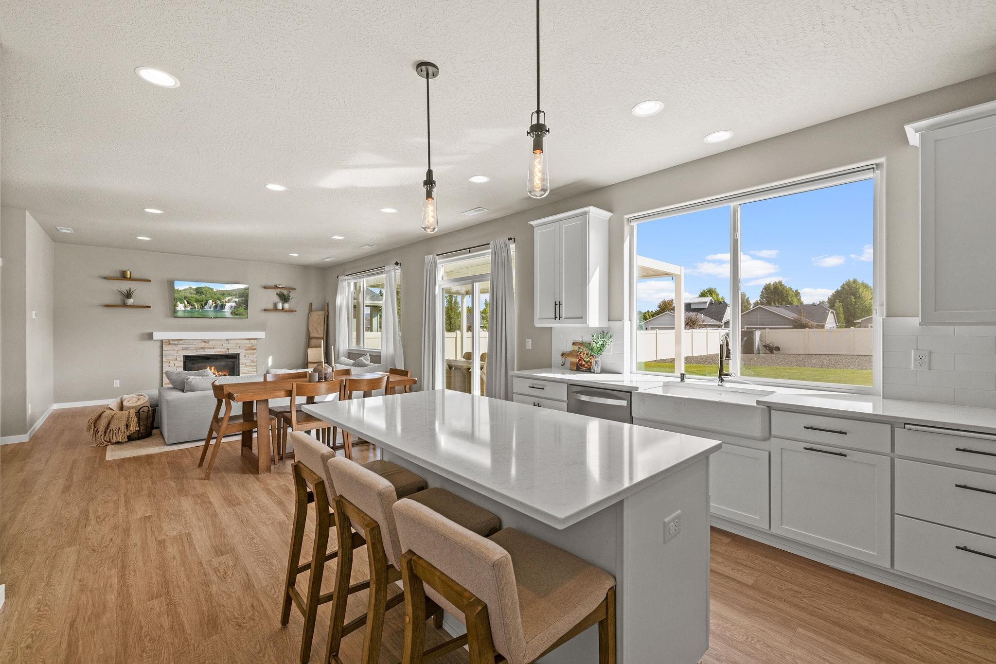 1650 N Meyers Ct - Photo 10
