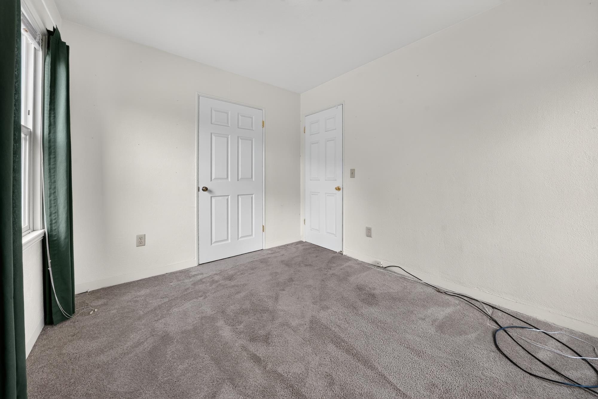 10208 N Andrew St - Photo 18