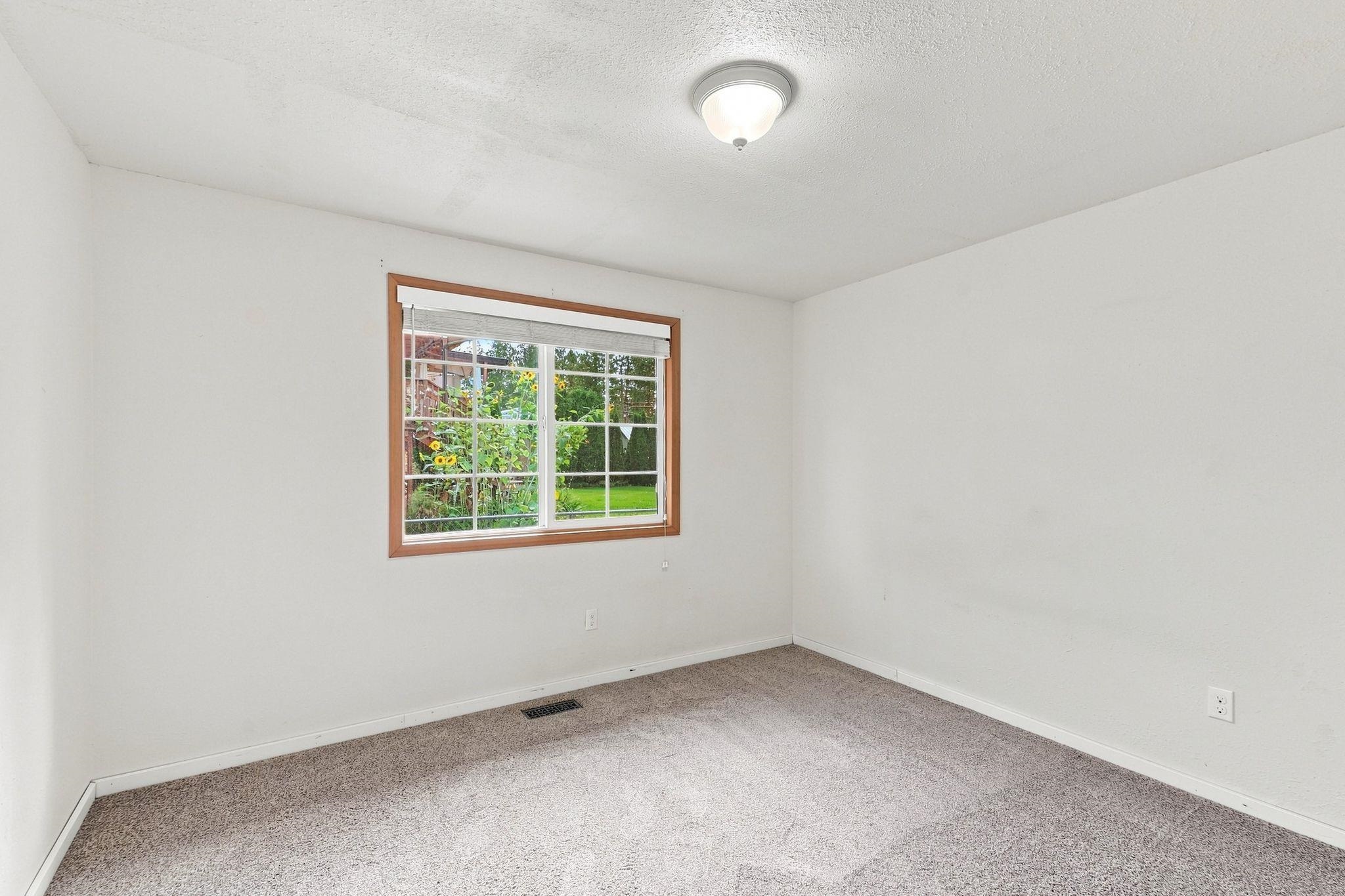 10104 E 13th Ave - Photo 9
