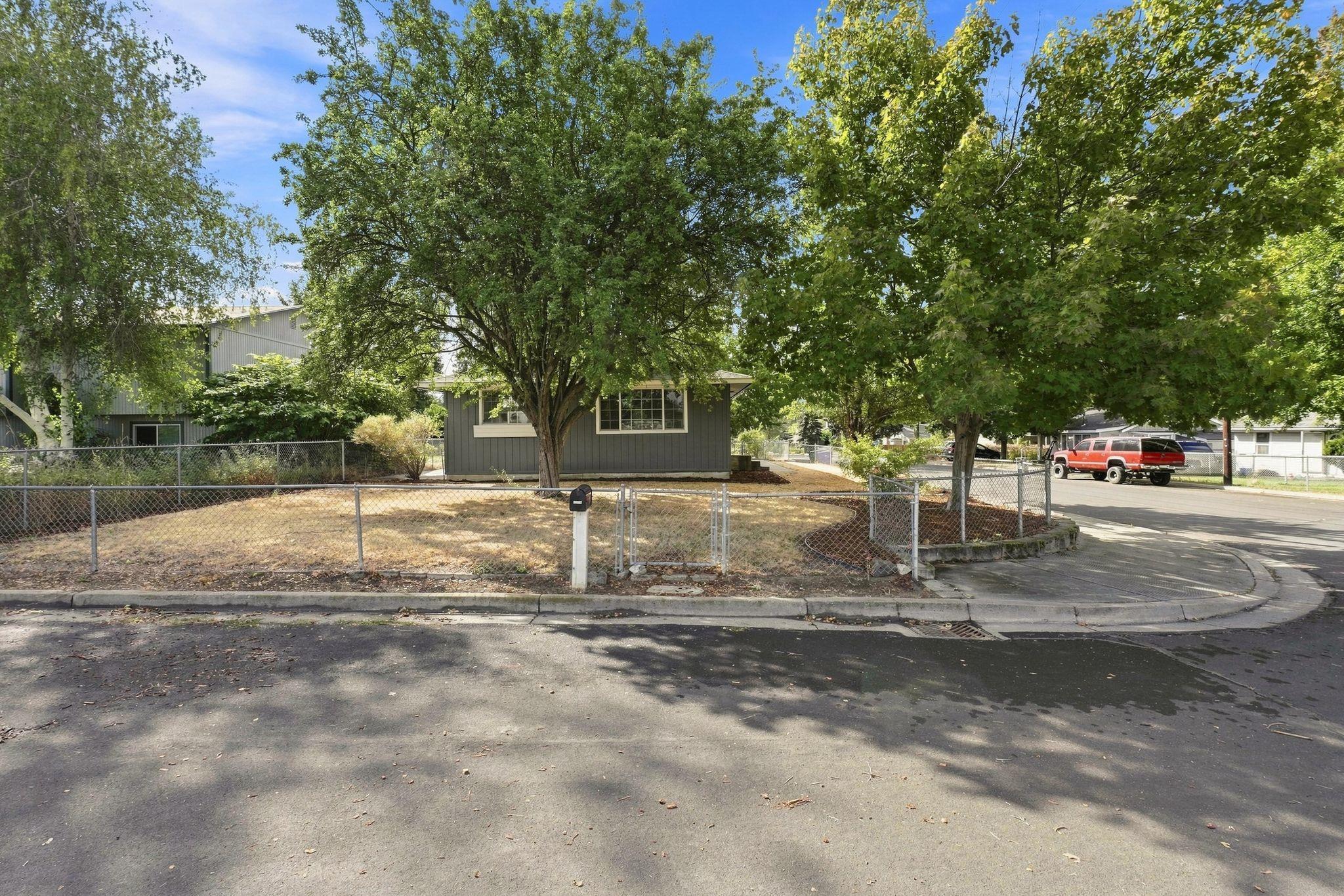 10104 E 13th Ave - Photo 16