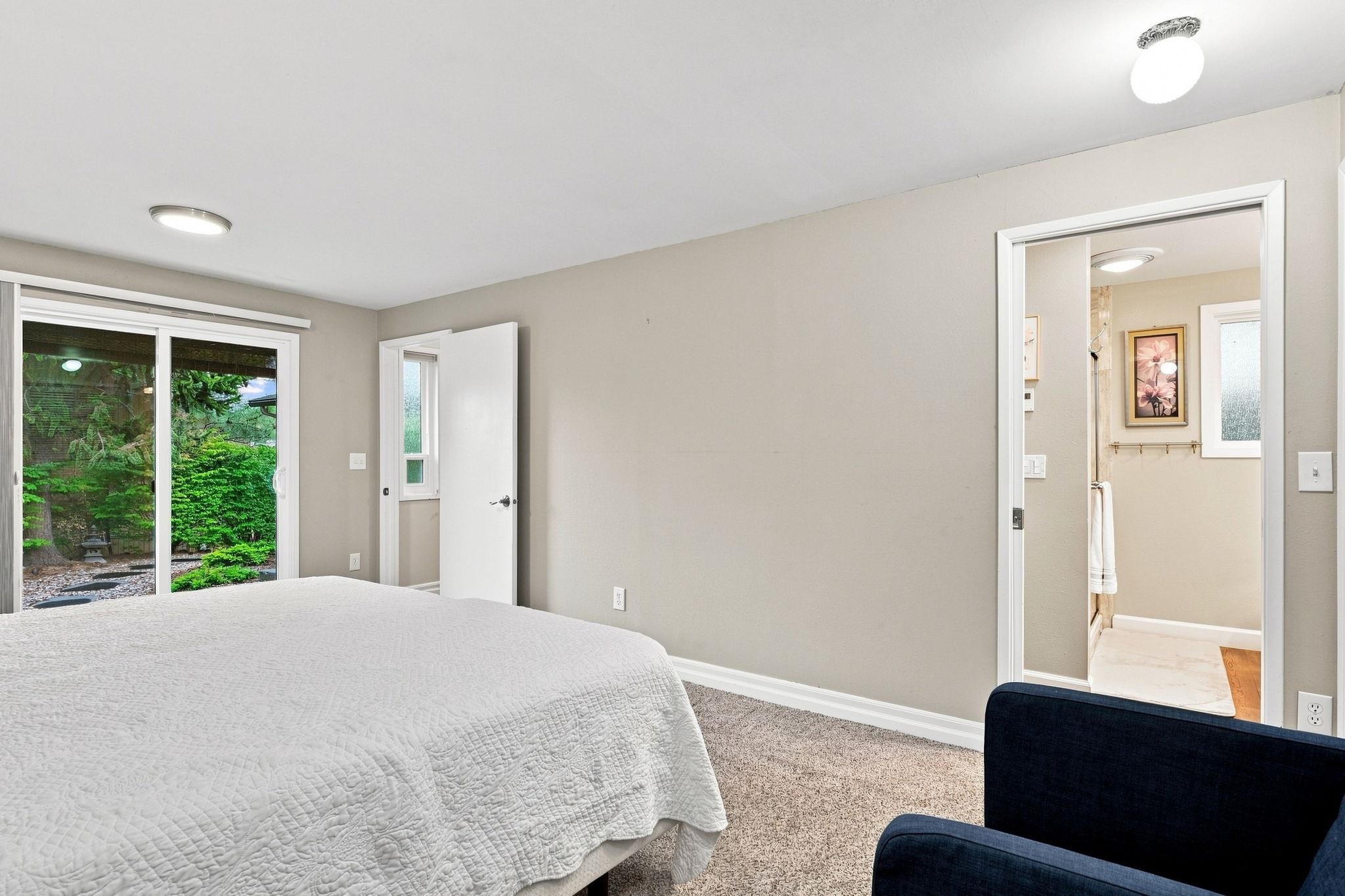 2652 E 33rd Ave - Photo 12