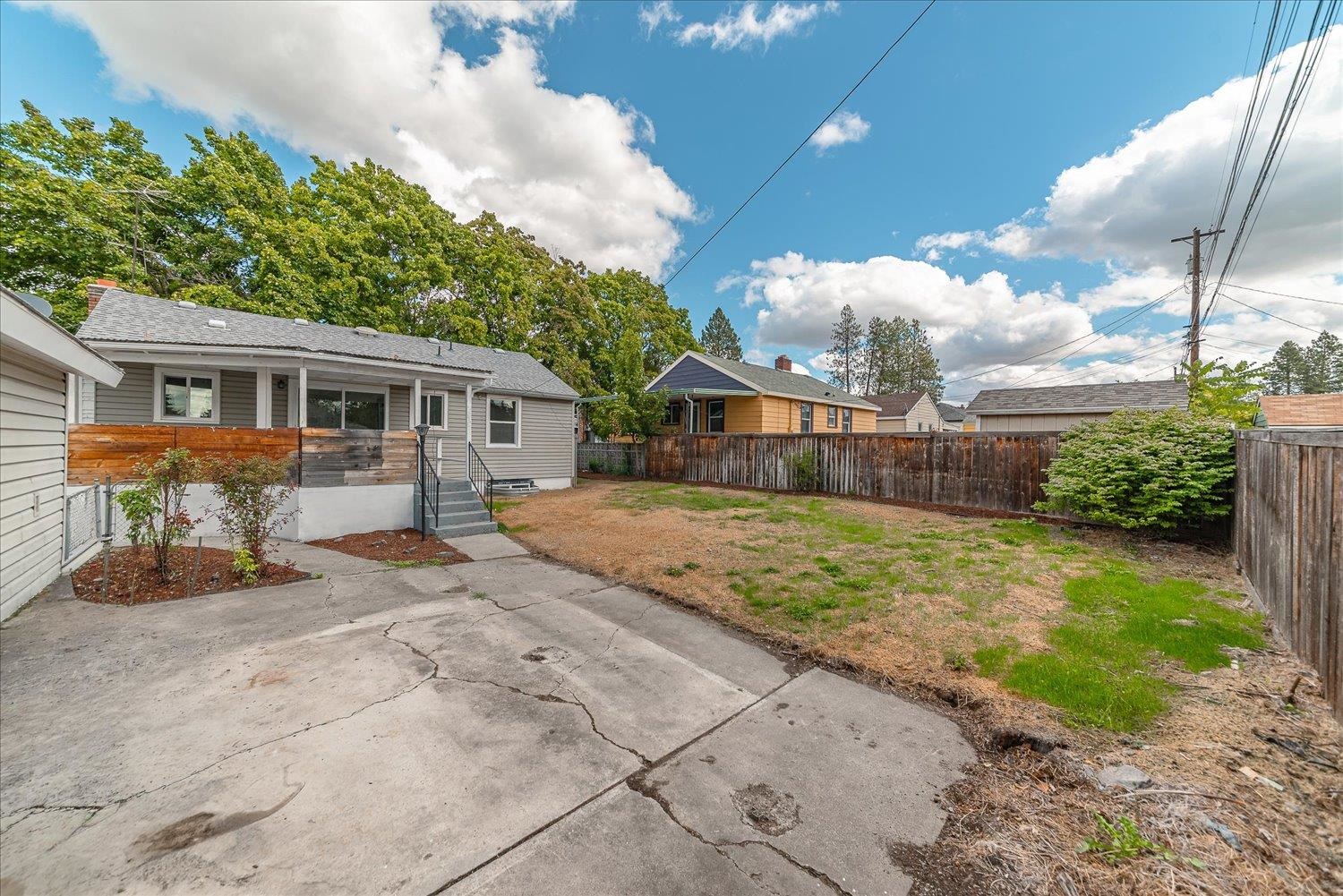 2721 W Lacrosse Ave - Photo 18