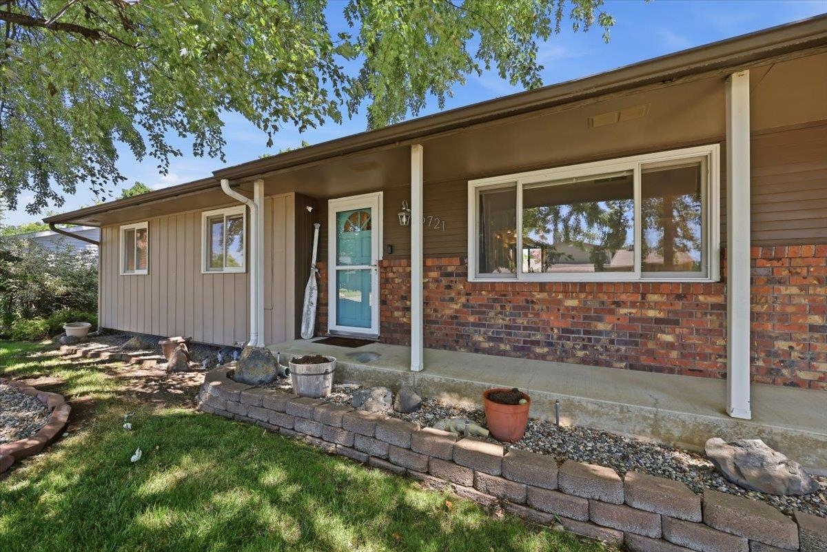 5721 S Moran Dr - Photo 3