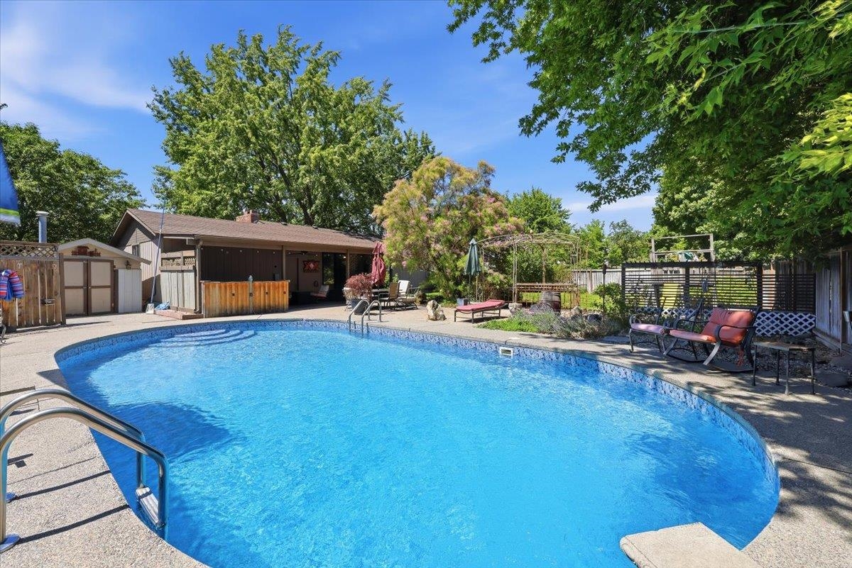 5721 S Moran Dr - Photo 4